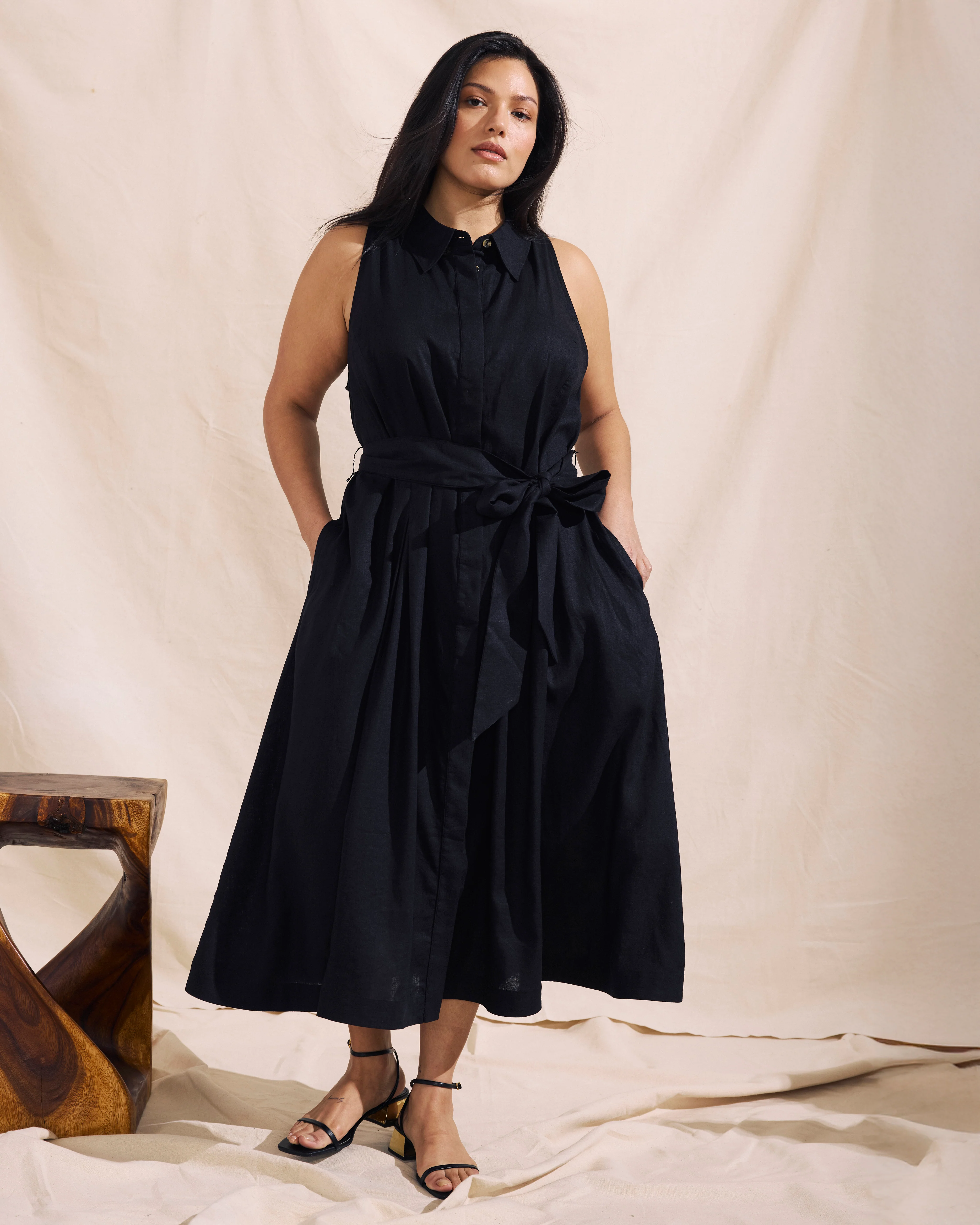 Adelaide Linen Shirtdress - Black - Image 4