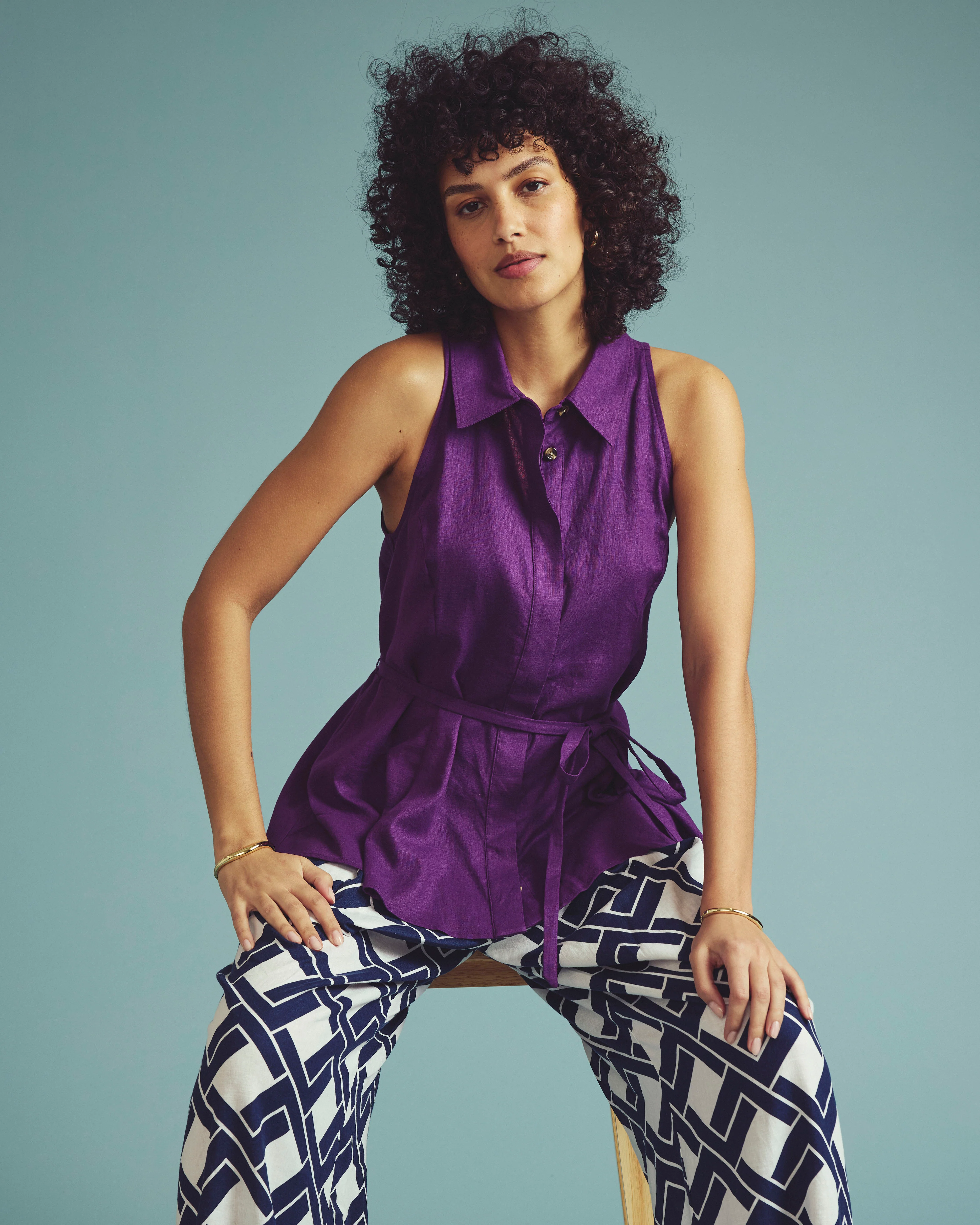 Adelaide Sleeveless Linen Shirt - Dreamy Purple - Image 4