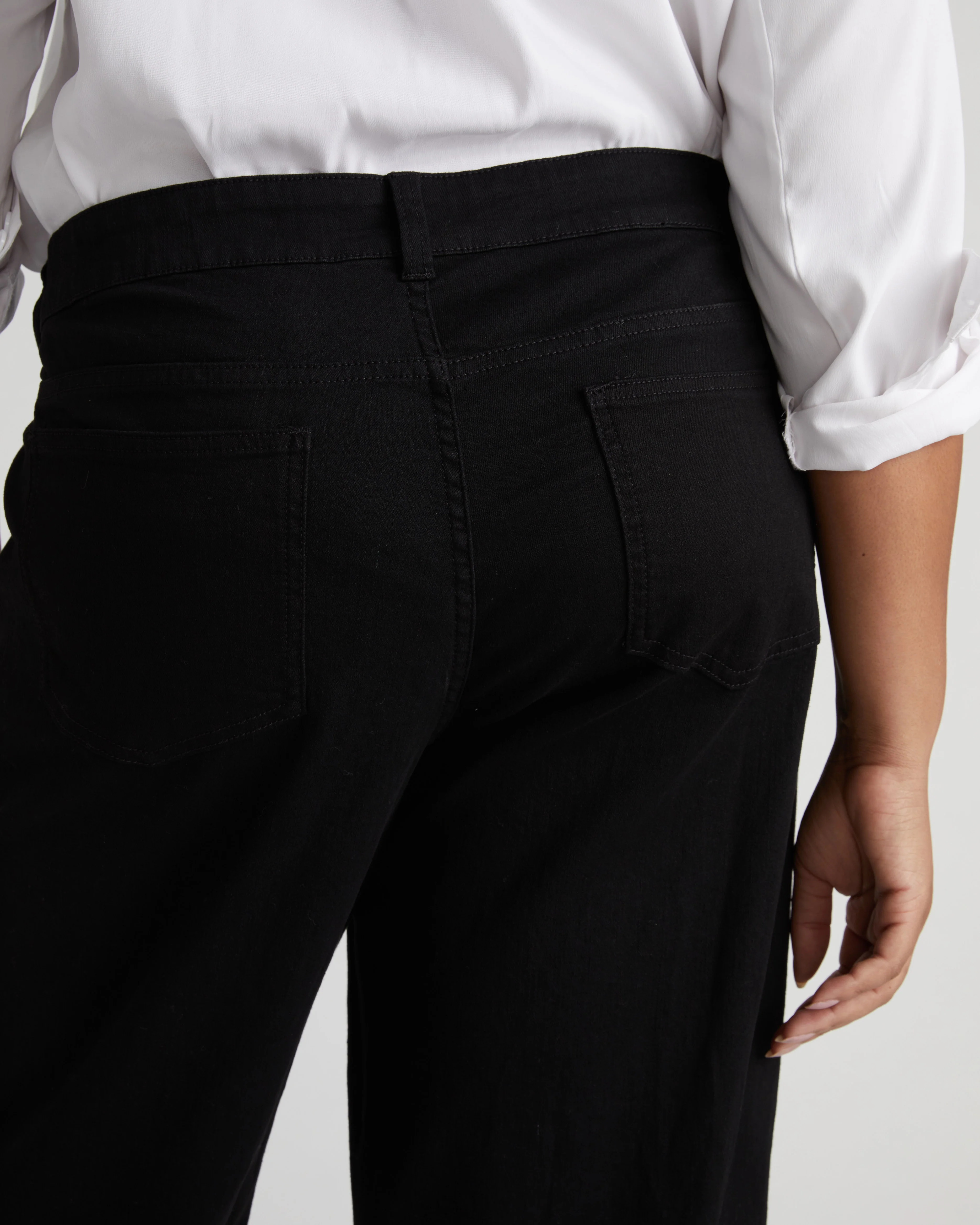 Bae Boyfriend Crop Jeans - Jet Black - Image 3