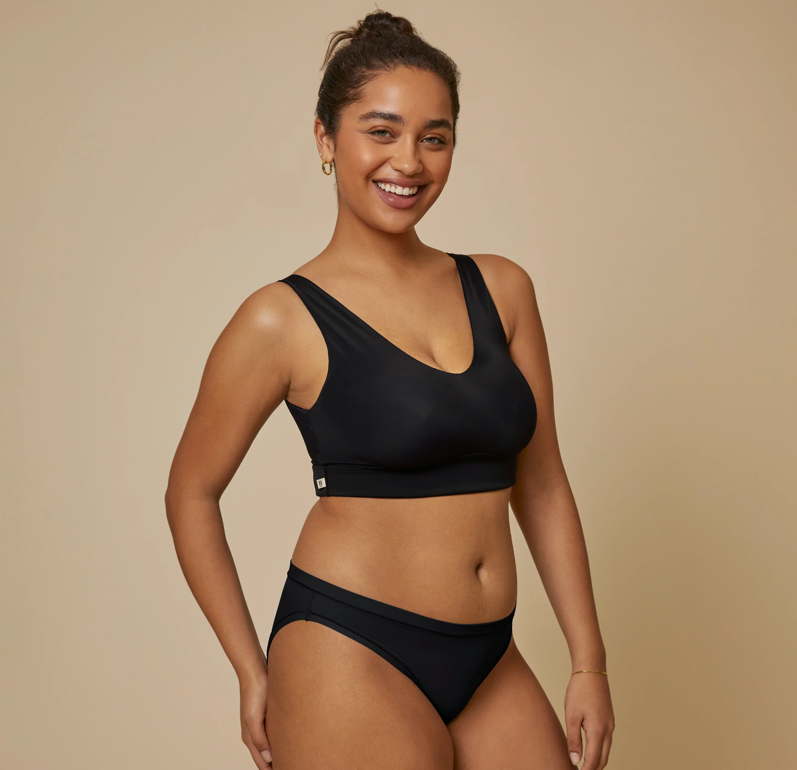 Bliss Bralette - Black - Image 4