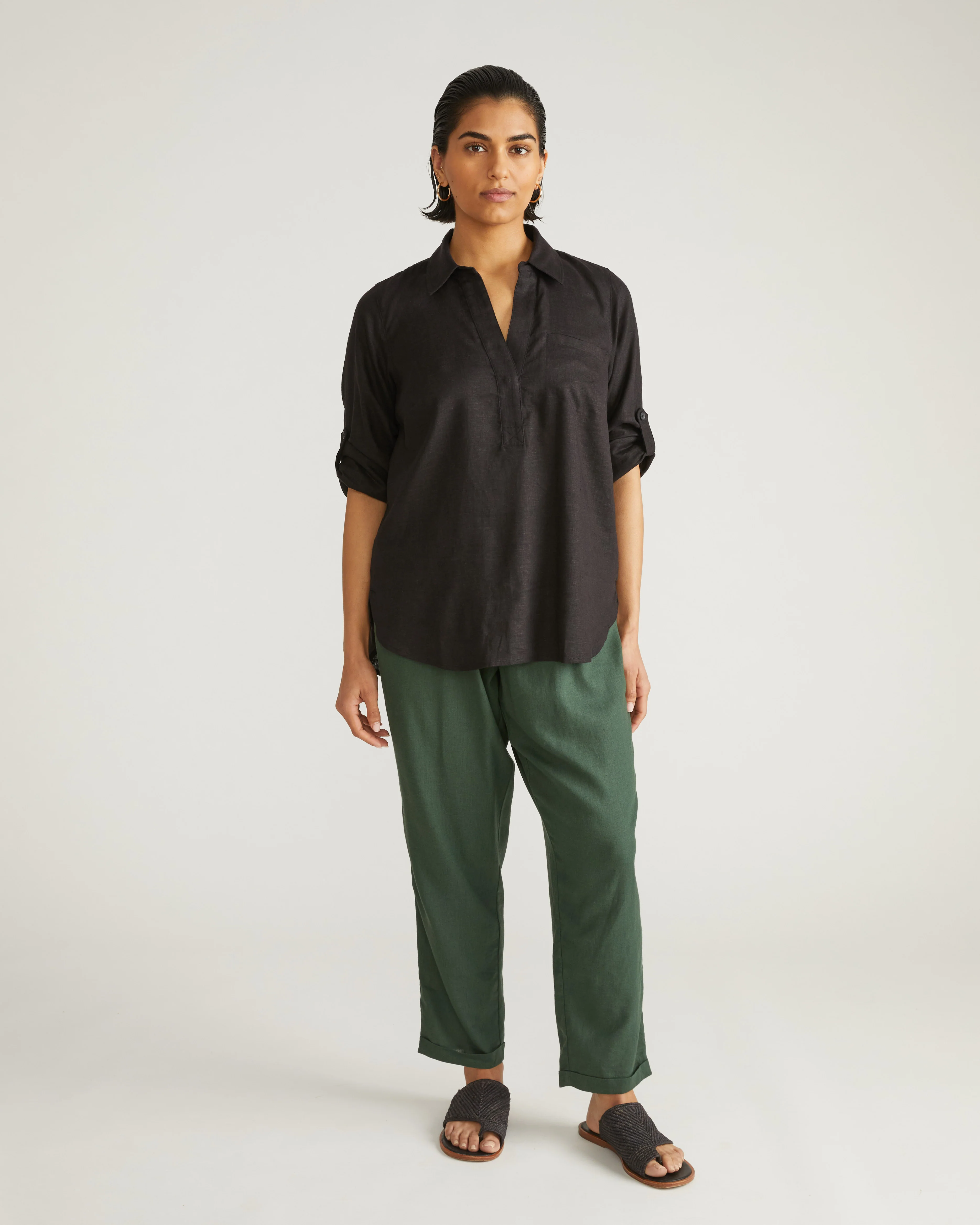 Button Back Linen Polo Shirt - Black - Image 4