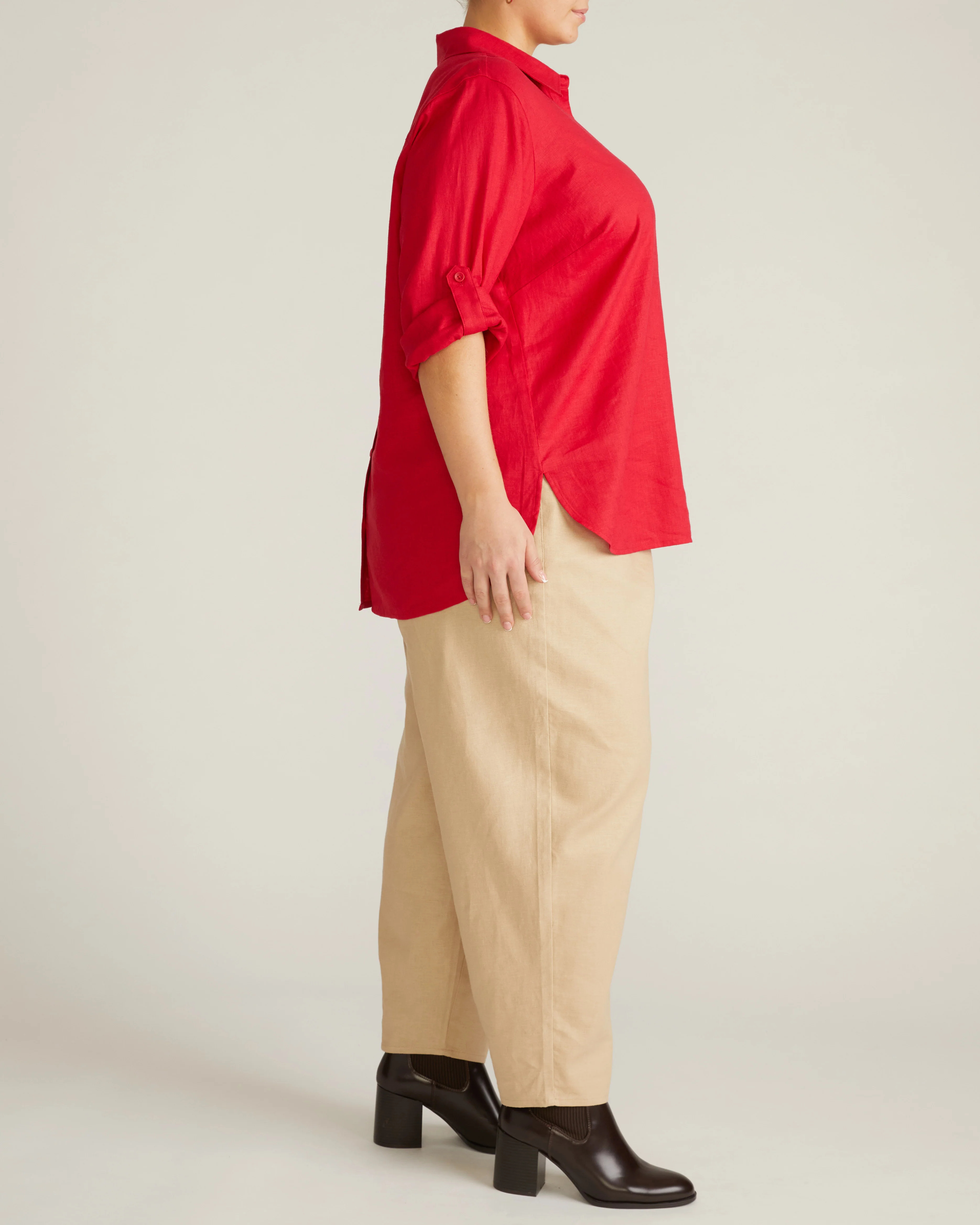 Button Back Linen Polo Shirt - Brilliant Red - Image 5
