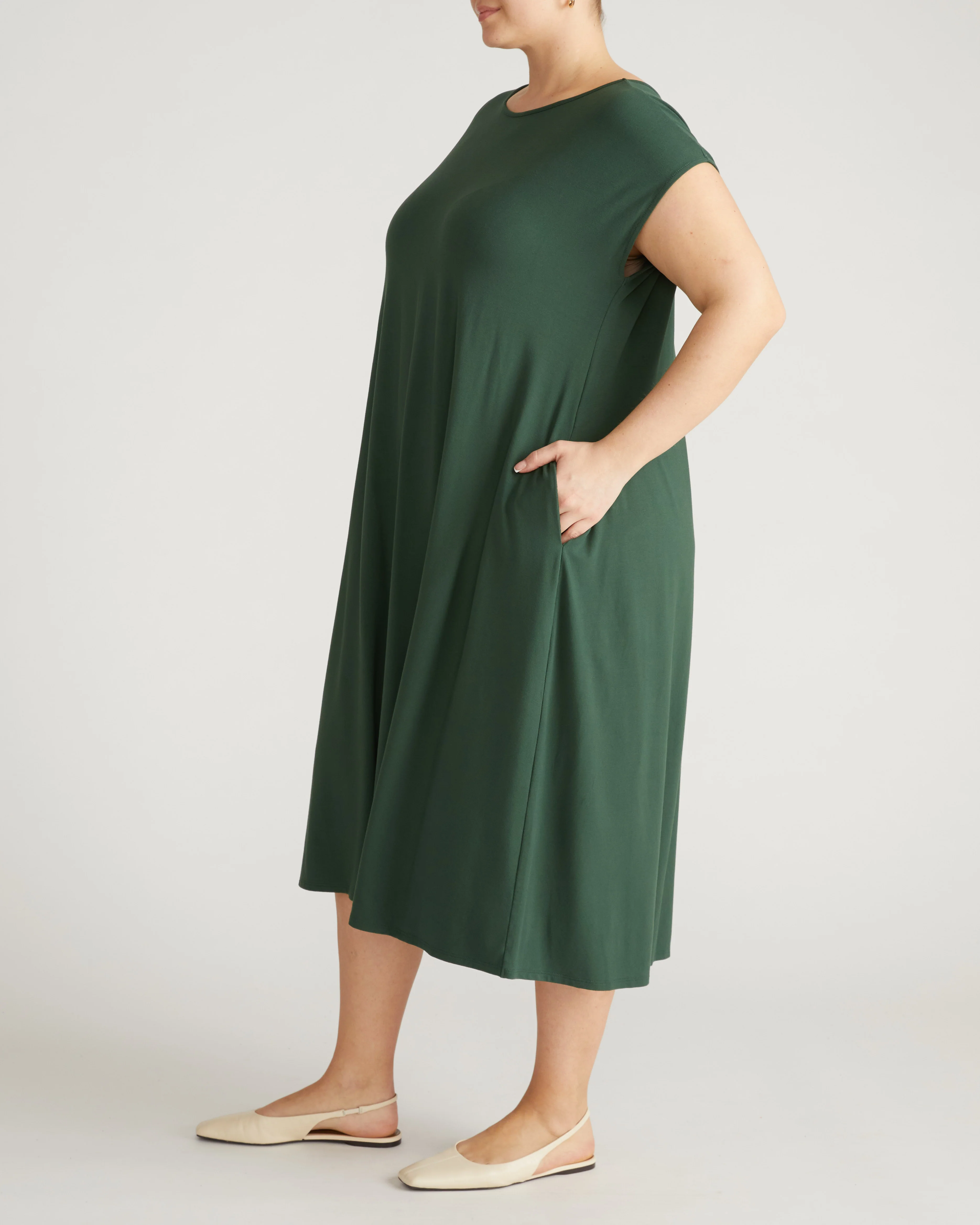 Capri Divine Jersey Flared Dress - Conifer - Image 5