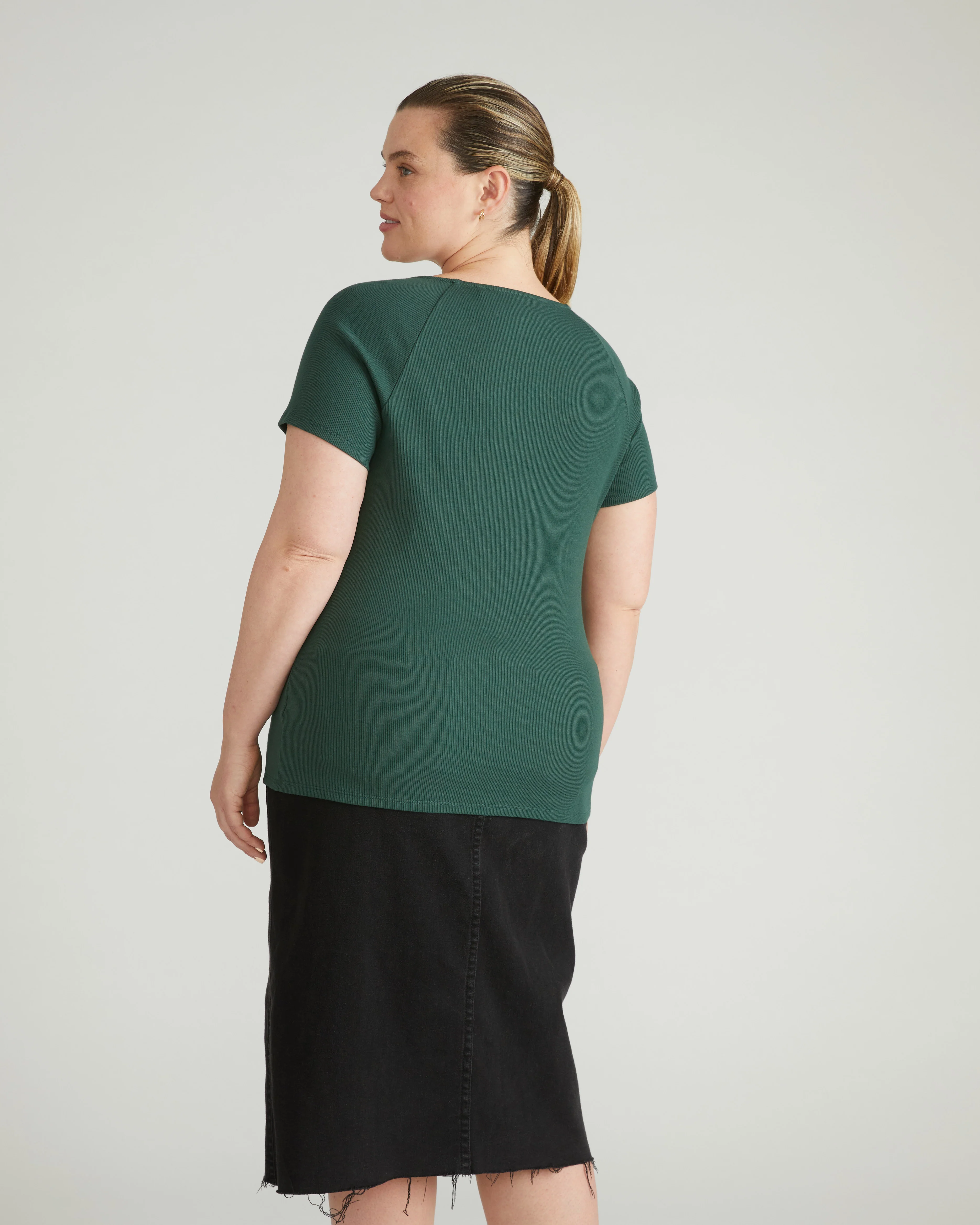 Carey Ribbed Sweetheart Tee - Conifer - Image 3