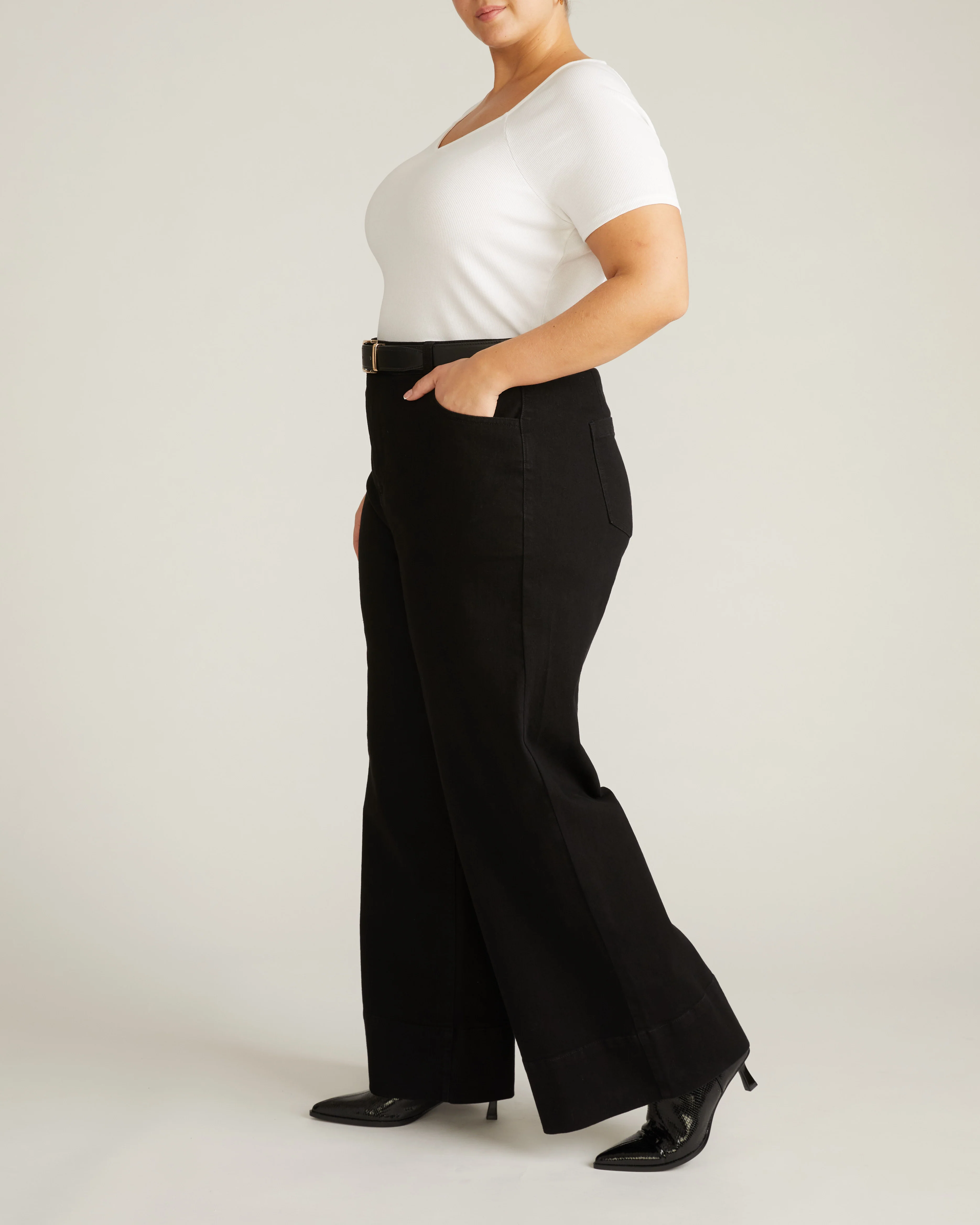 Carey Ribbed Sweetheart Tee - White - Image 4