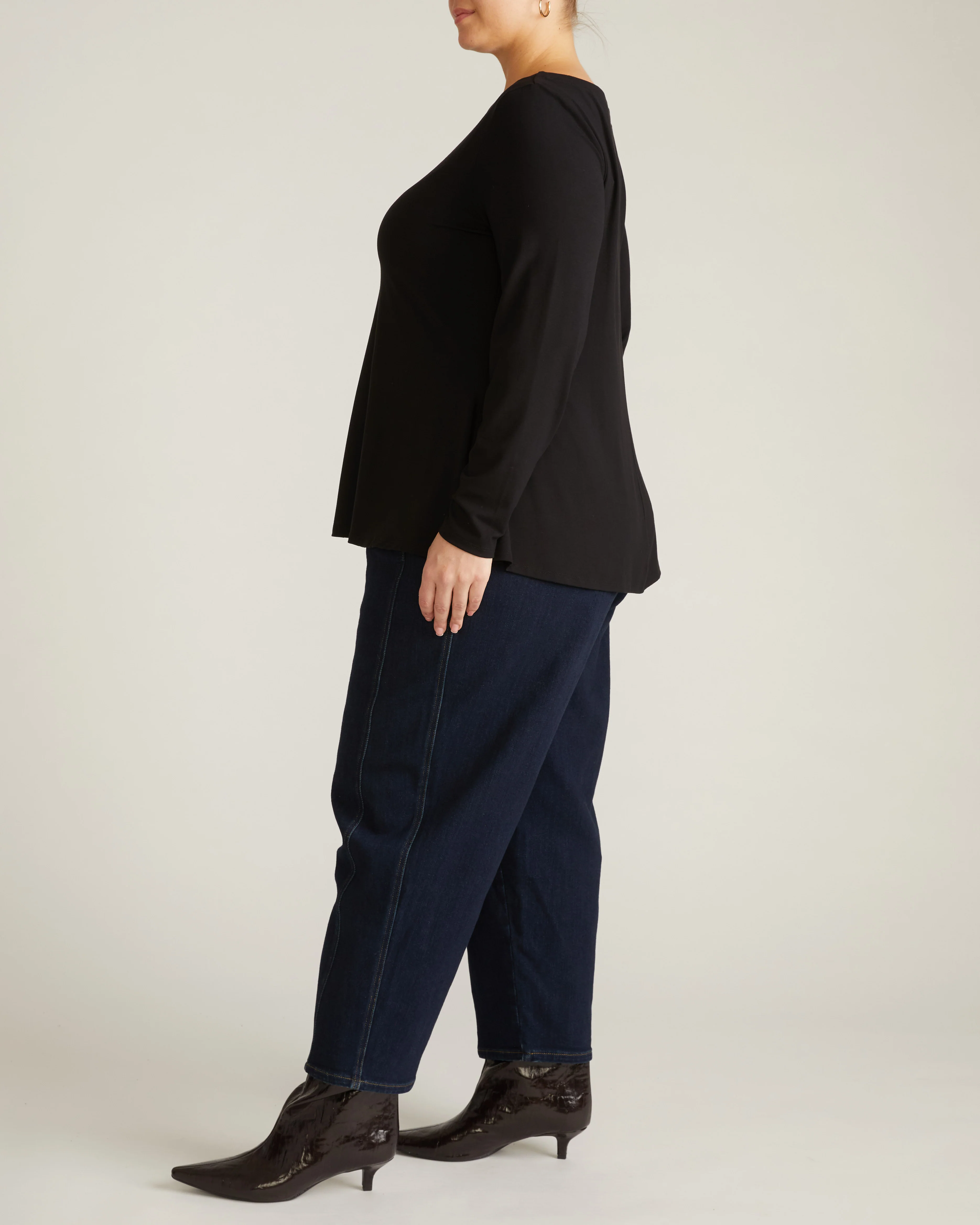 Cassandra Divine Jersey Top - Black - Image 3