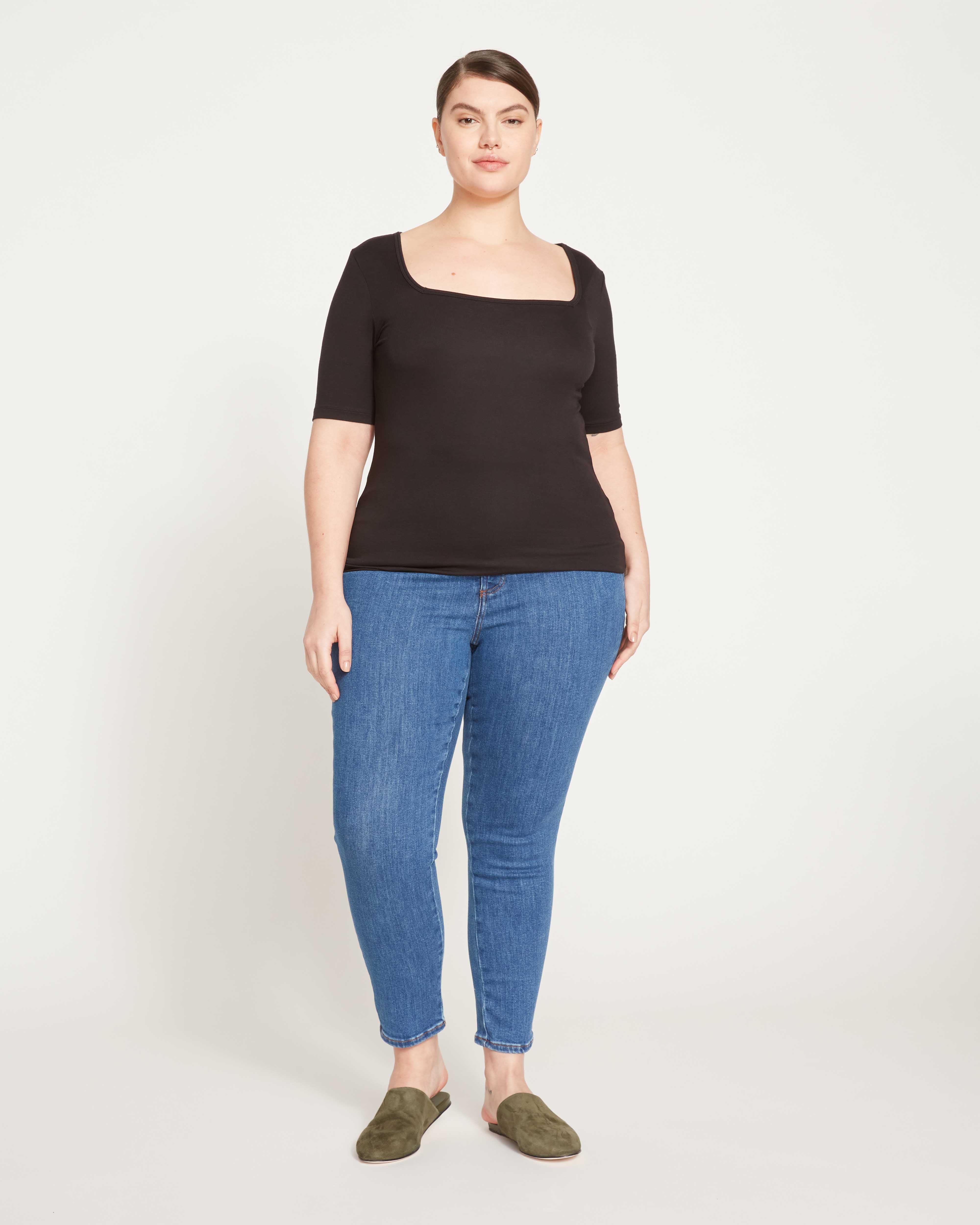 Cloud Rib Short Sleeve Square Neck Tee - Black - Image 6