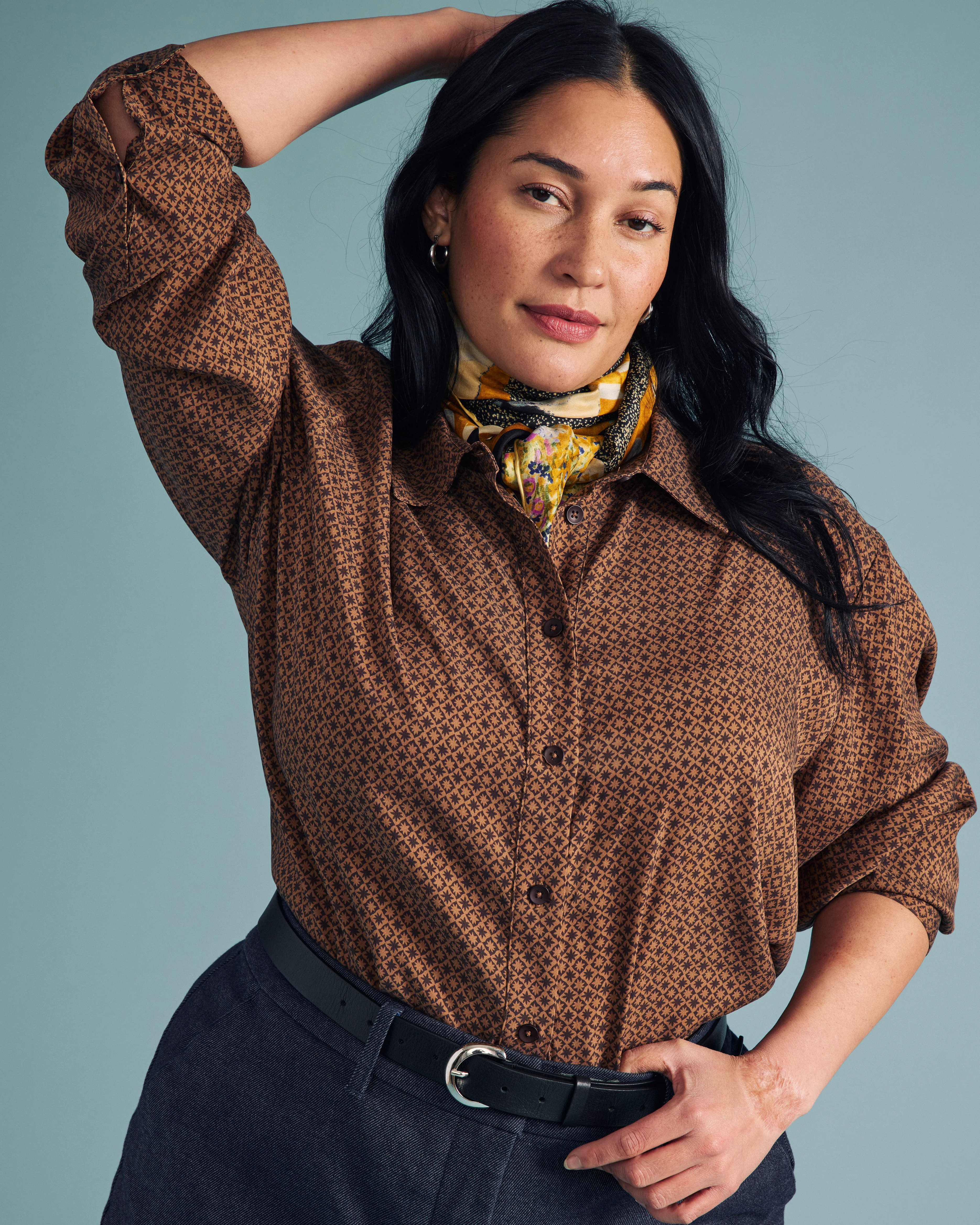 Cooling Stretch Cupro Artist Shirt - Brown Hacienda Print - Image 3