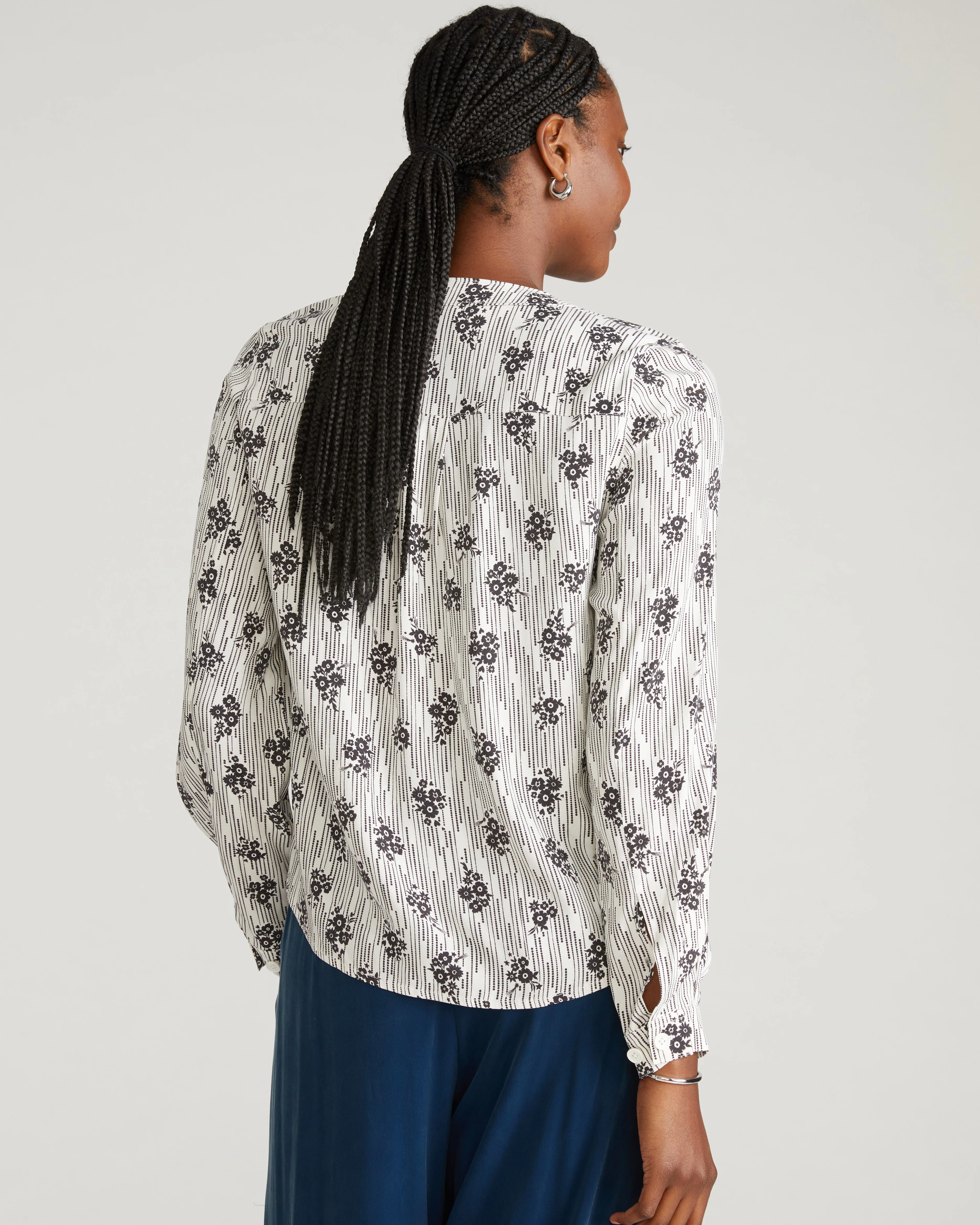 Cooling Stretch Cupro Button-Down Blouse - Vintage Daydream Print - Image 6