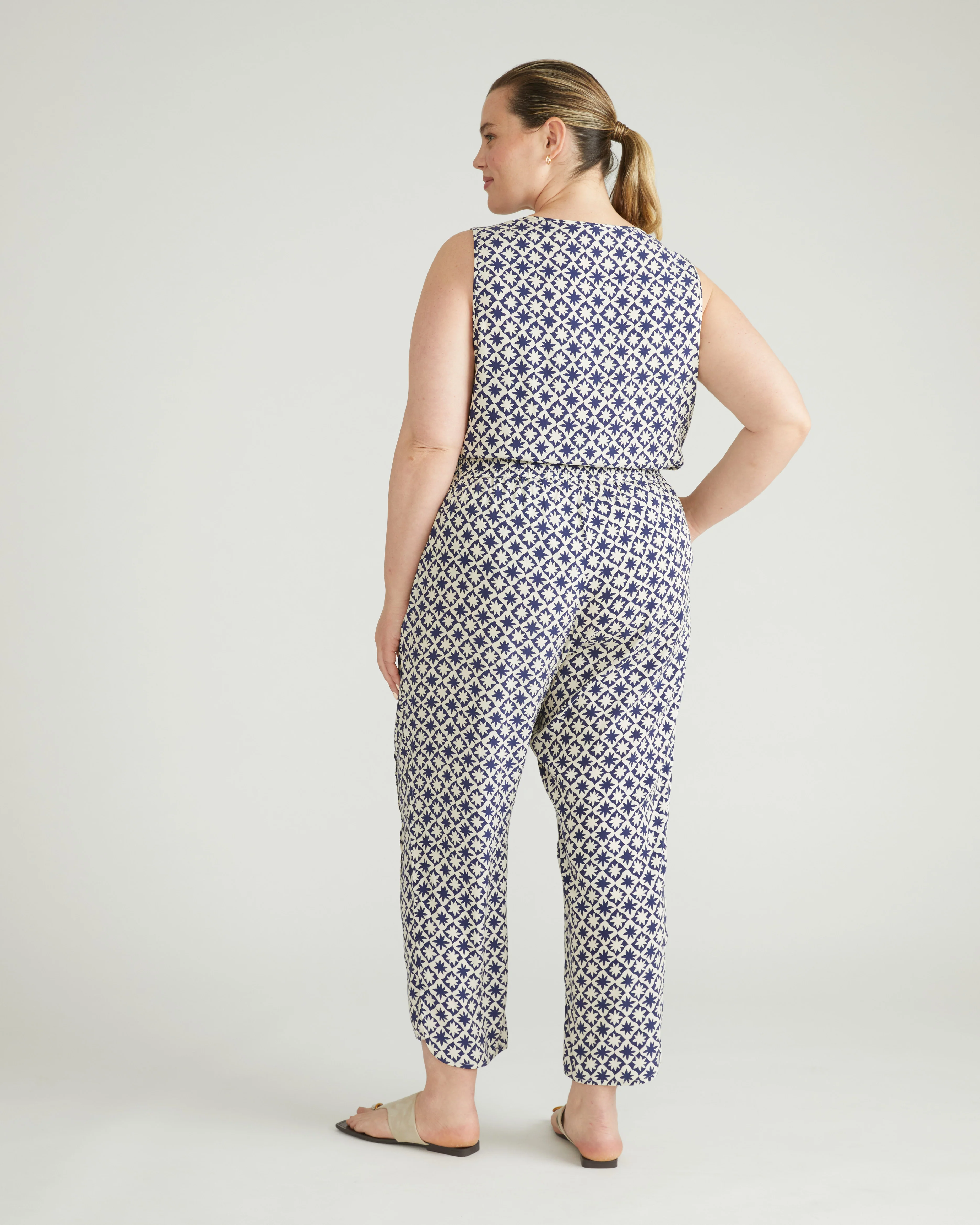 Cooling Stretch Cupro Pants - Navy Hacienda Print - Image 5