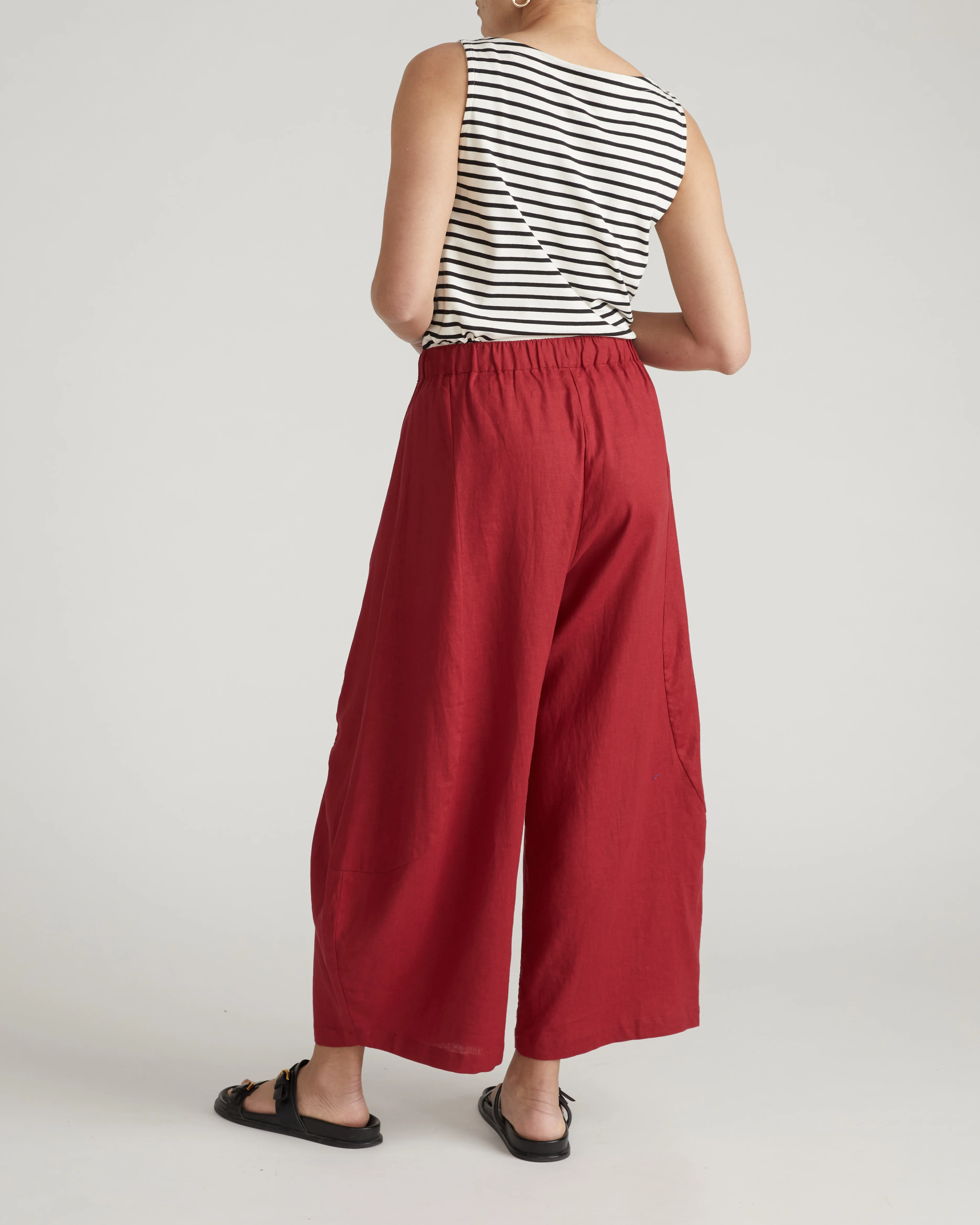 Cosma Barrel Leg Linen Pants - Vibrant Red - Image 6