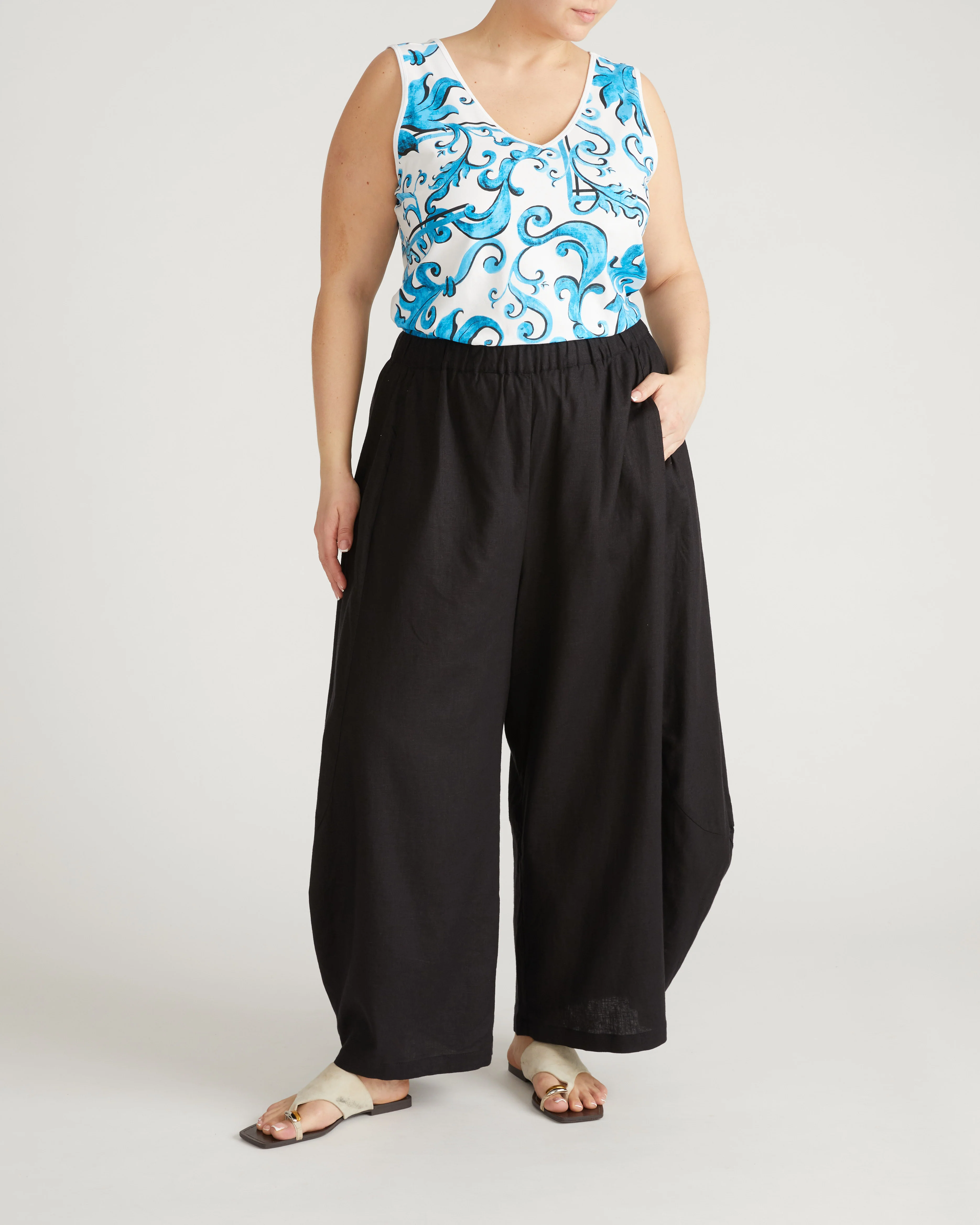 Double V Tank - Blue Majolica Print - Image 4