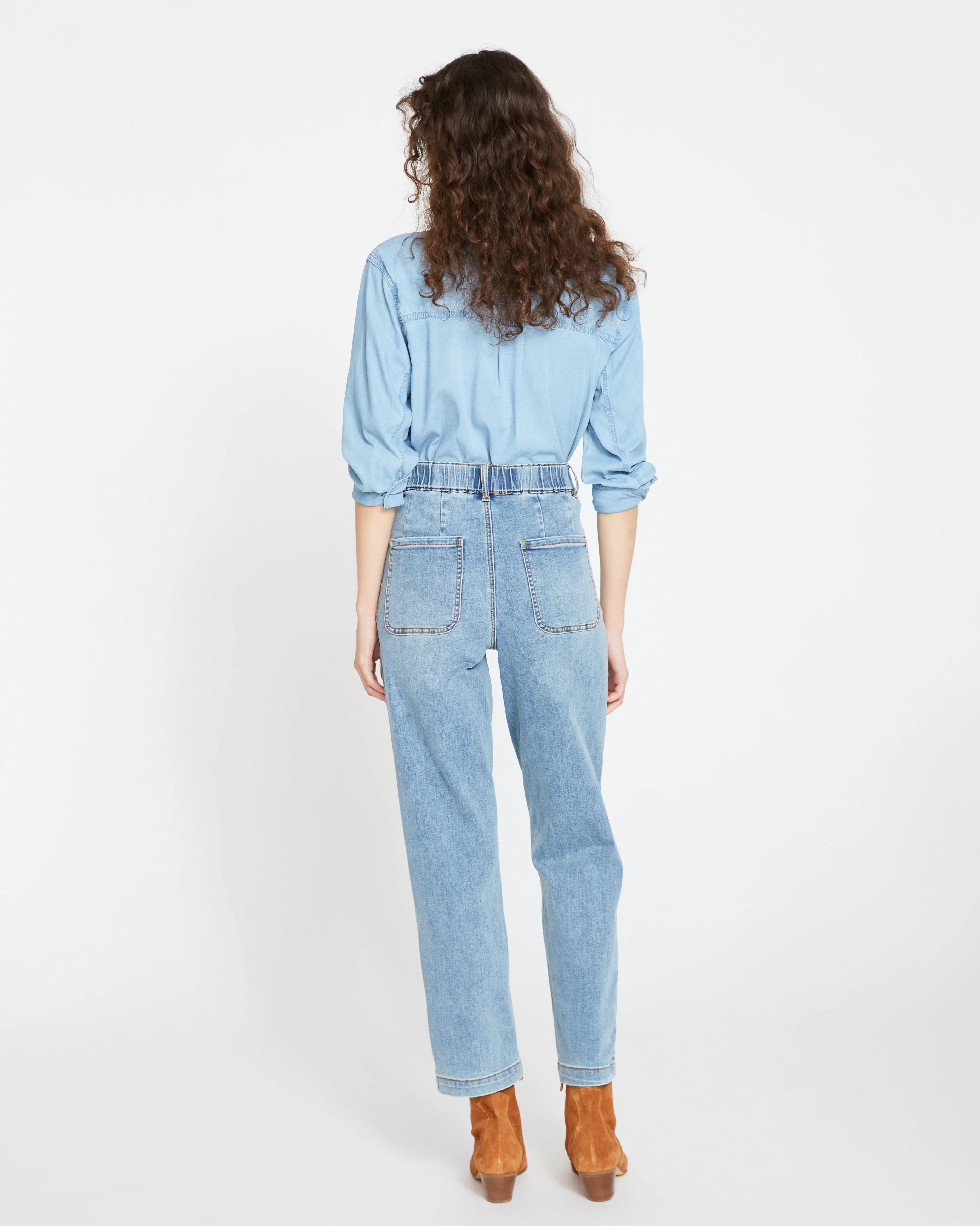 Elastic Waist Weekend Jeans - Distressed Washed Indigo - Image 5