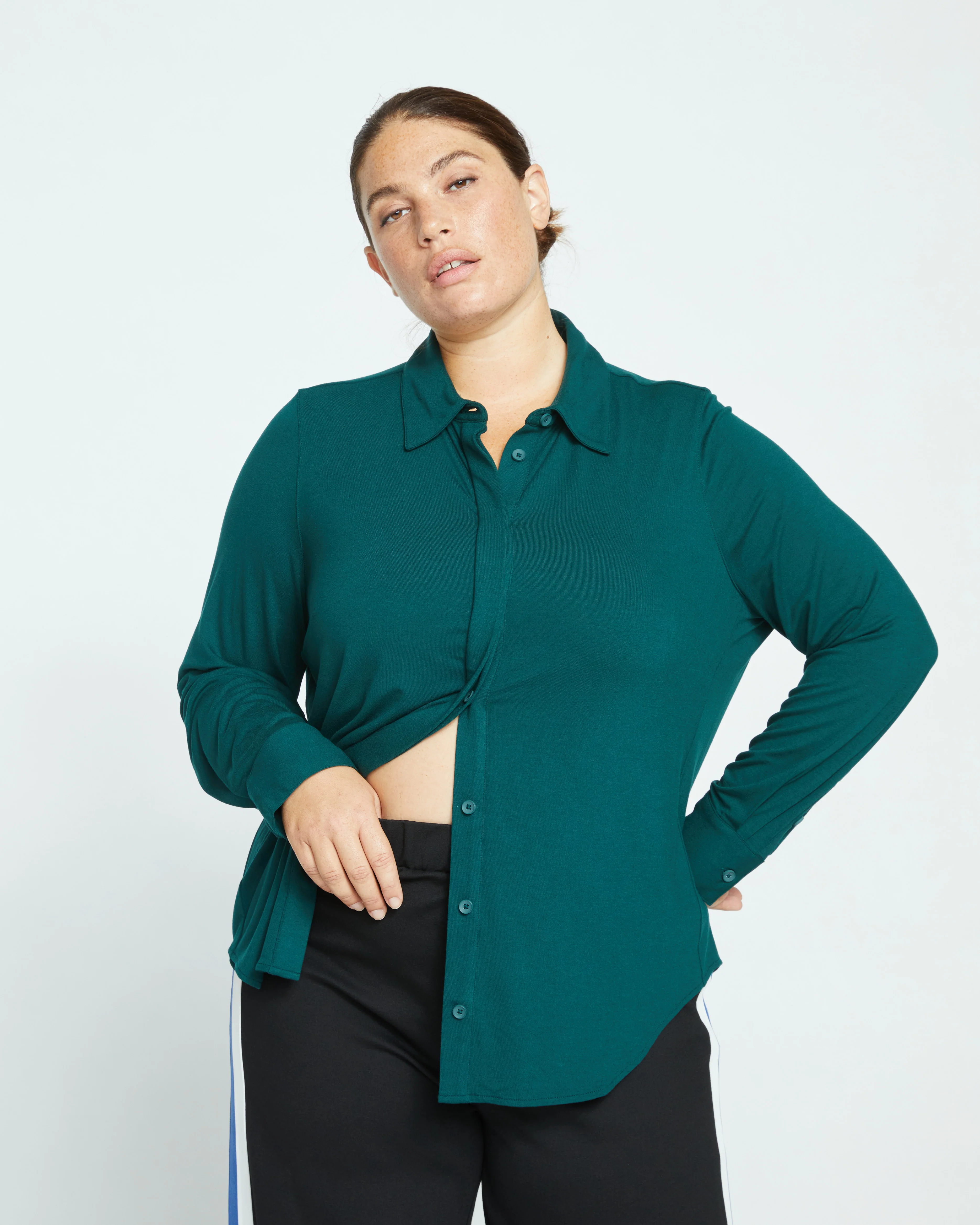 Elbe Liquid Jersey Shirt Classic Fit - Forest Green - Image 2
