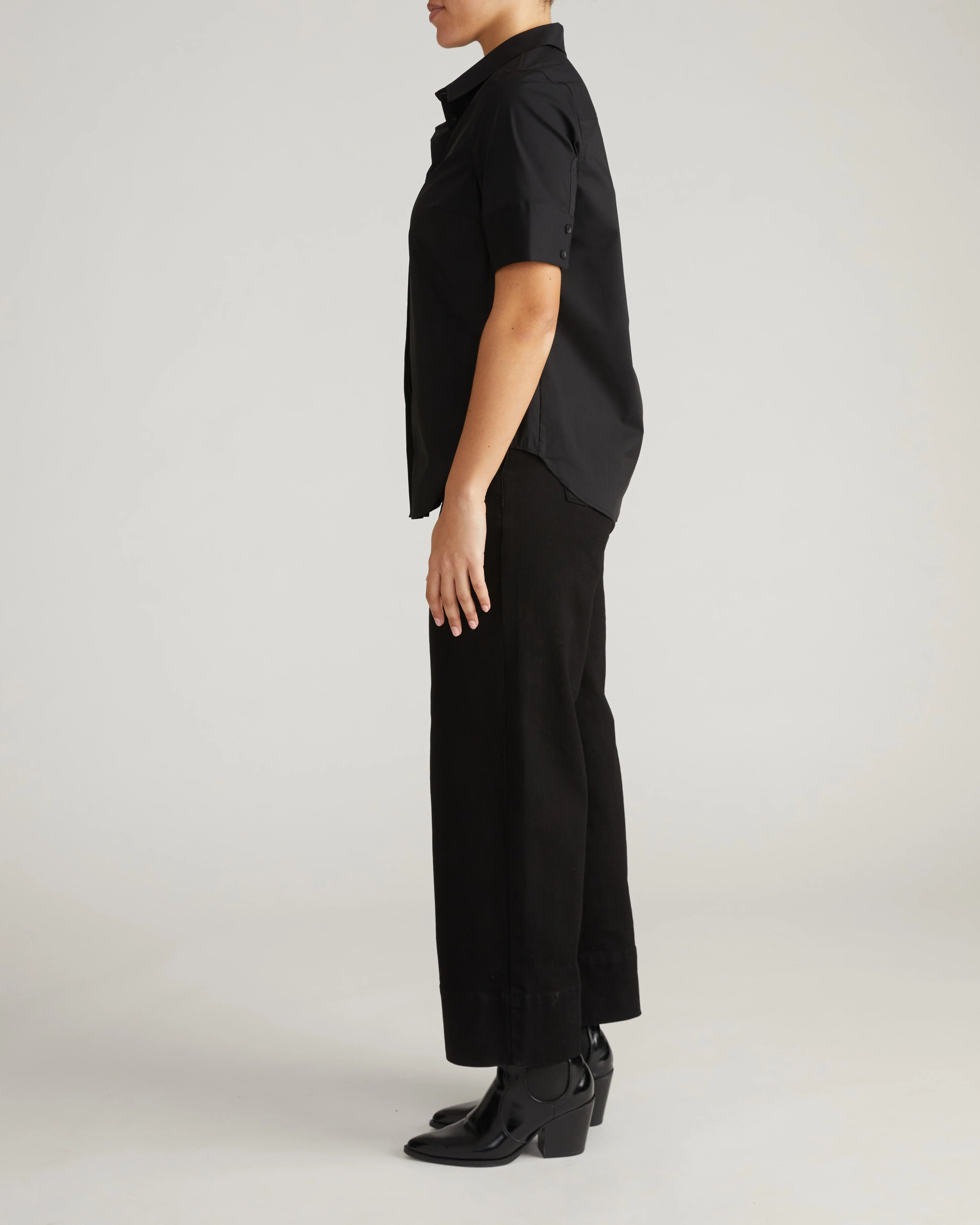 Elbe Stretch Poplin Short Sleeve Shirt - Black - Image 5