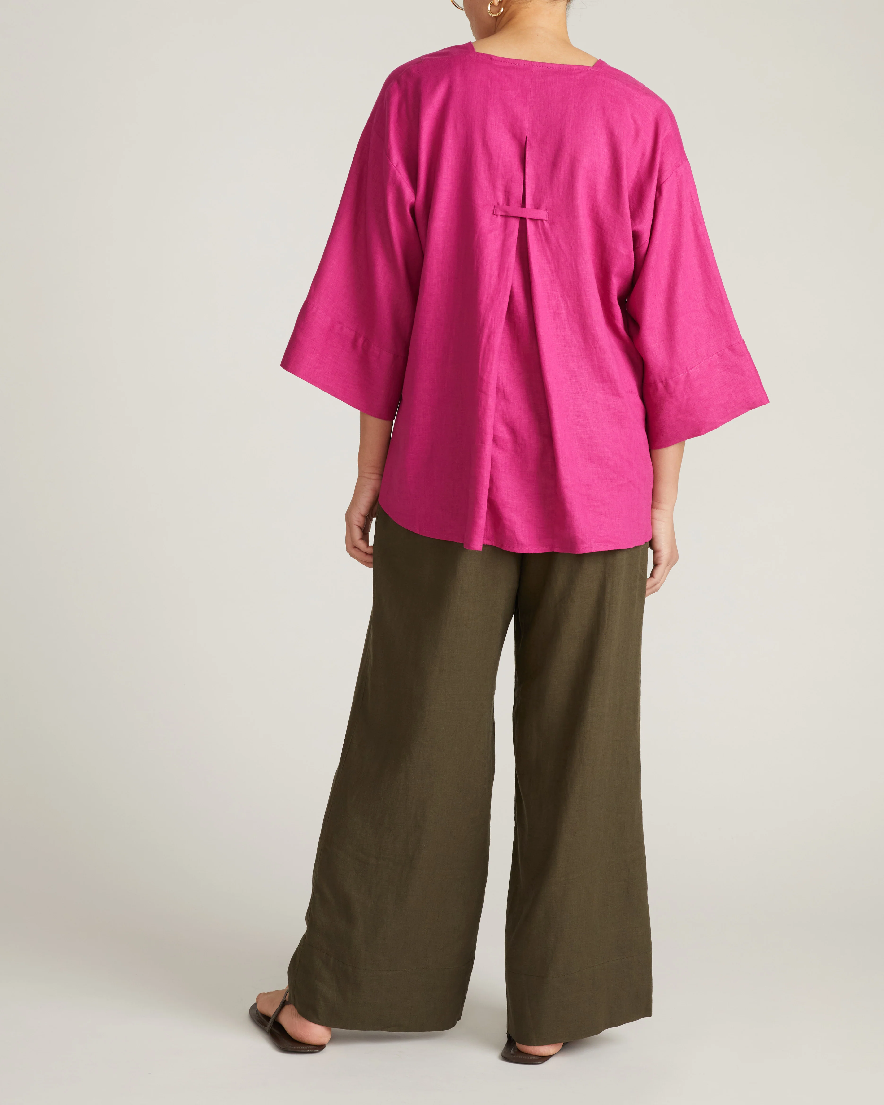 Elio V-Neck Linen Top - Hyper Pink - Image 5