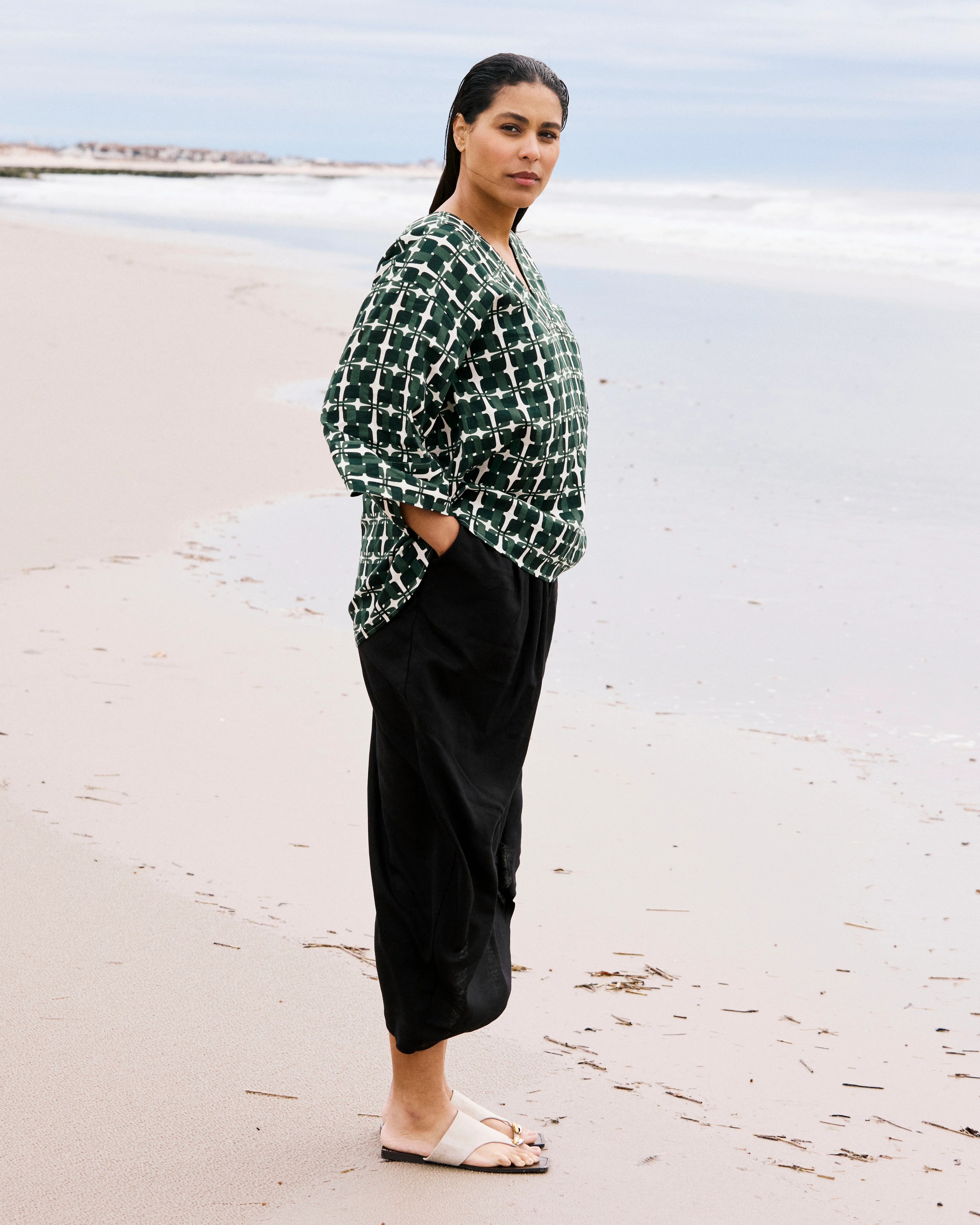 Geneva Linen Skirt - Black - Image 3