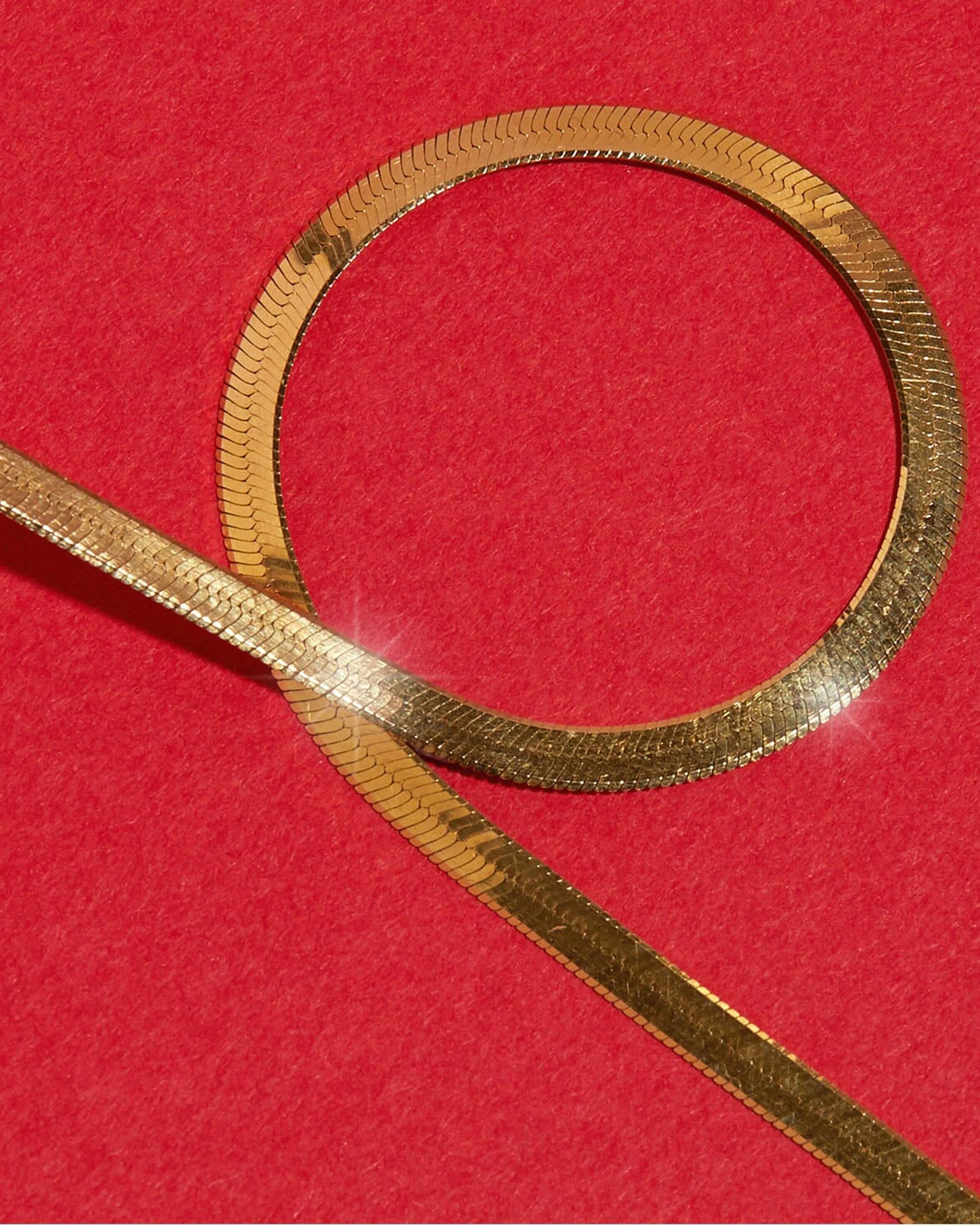 Aurate Gold Herringbone Chain Necklace - Image 4