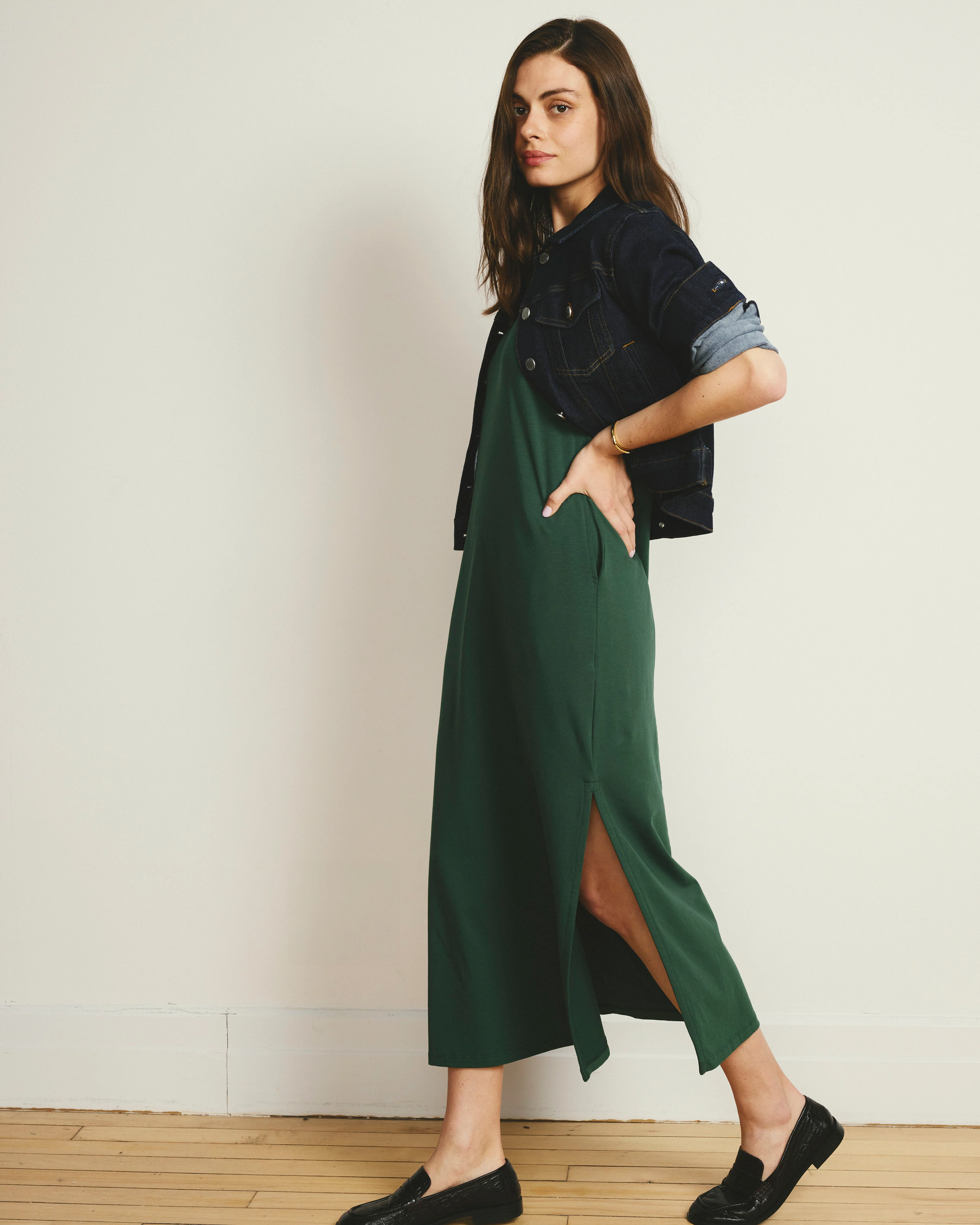 Halie Maxi T-Shirt Dress - Conifer - Image 2