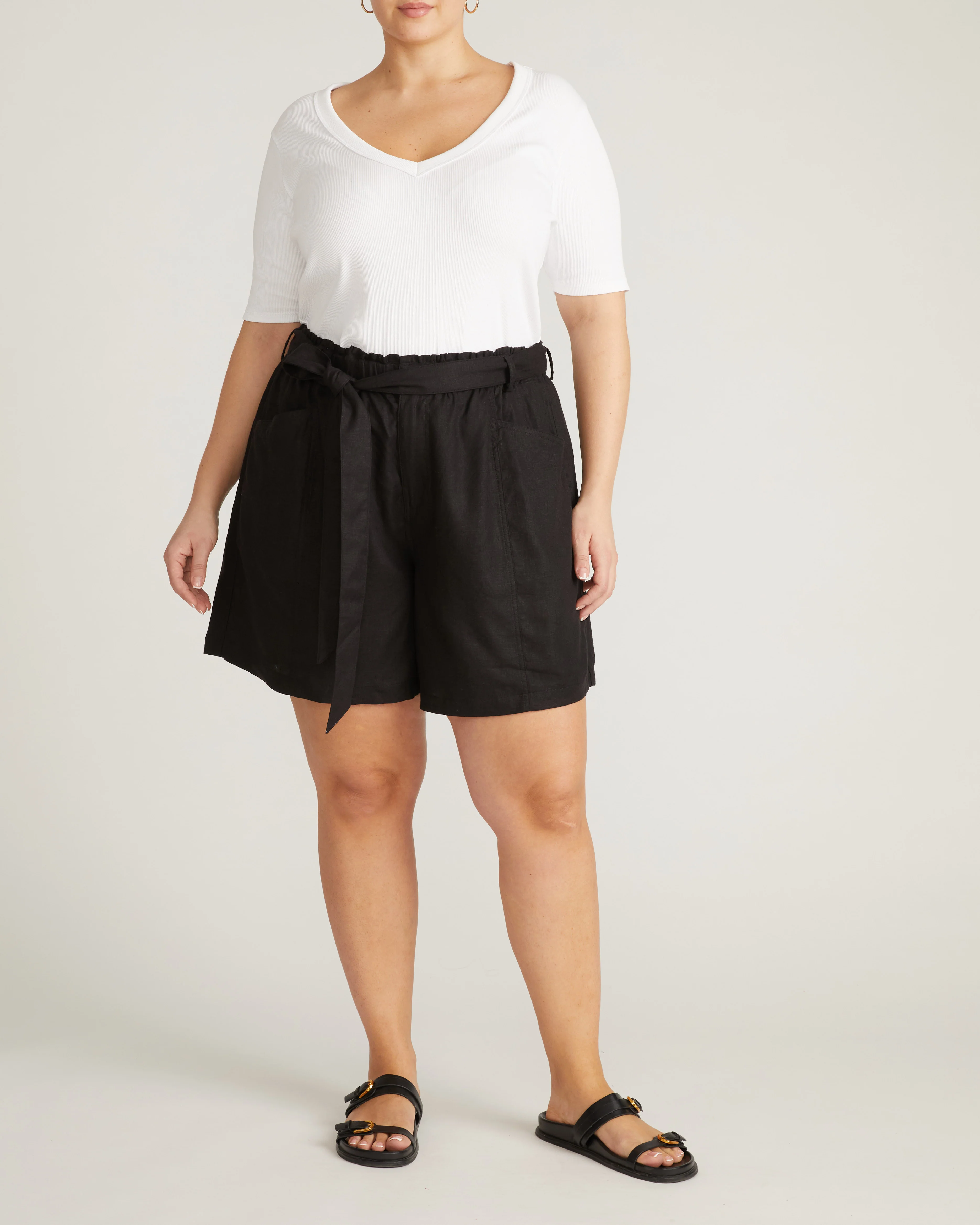 Harbor Stretch Linen Paperbag Shorts - Black - Image 3