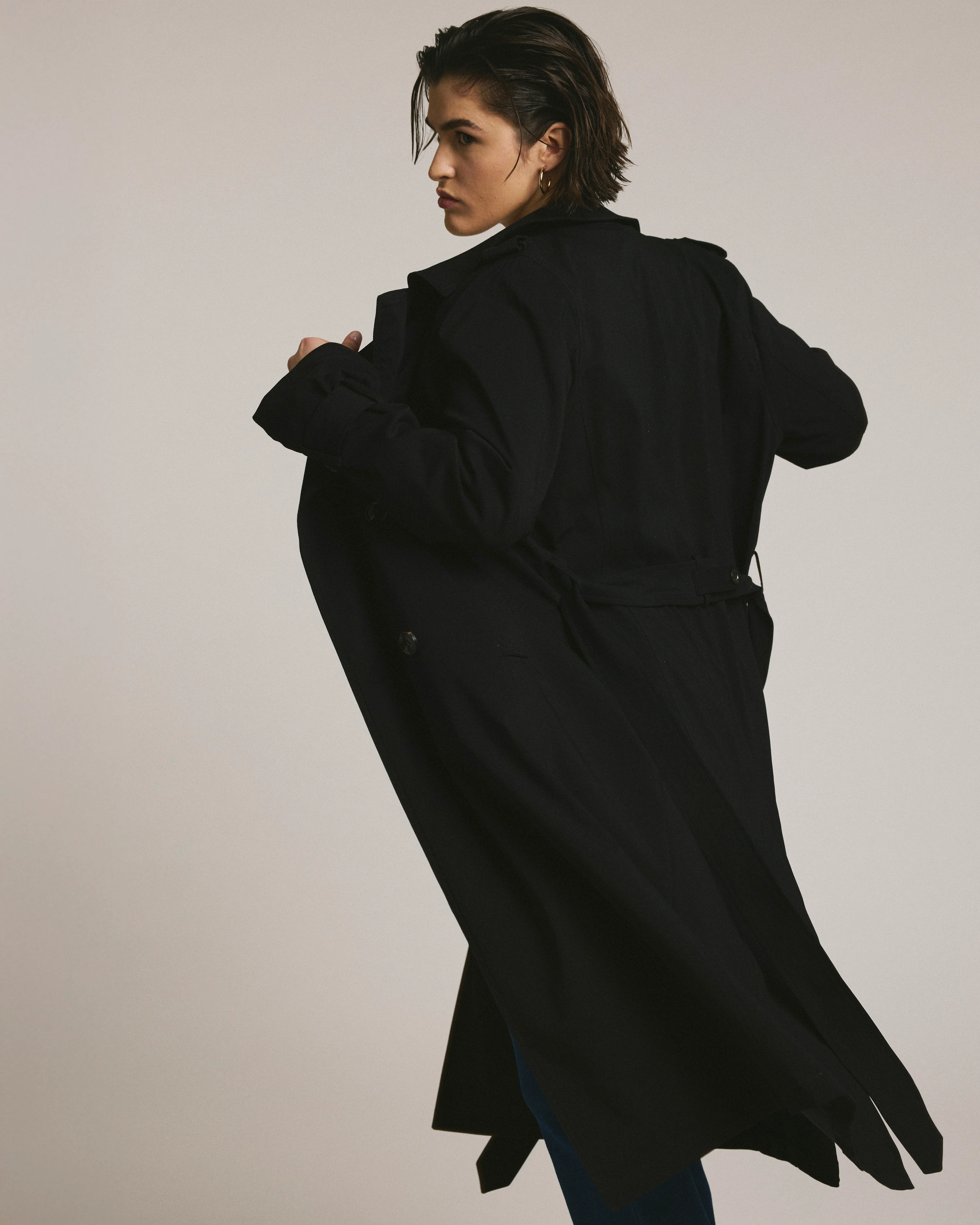 Henning x US Park Soft Trench - Black - Image 7