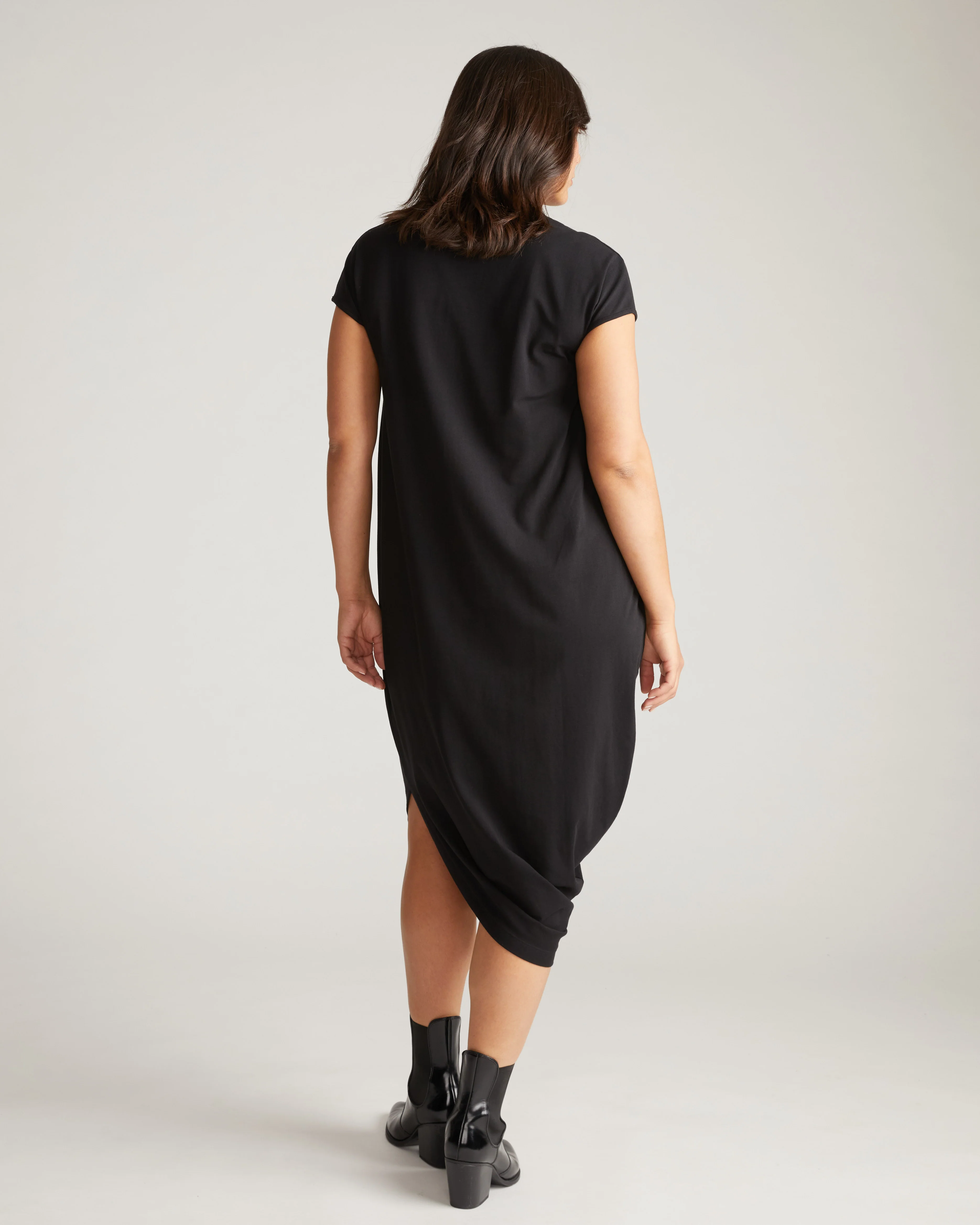 Iconic Geneva V-Neck Dress - Black - Image 3