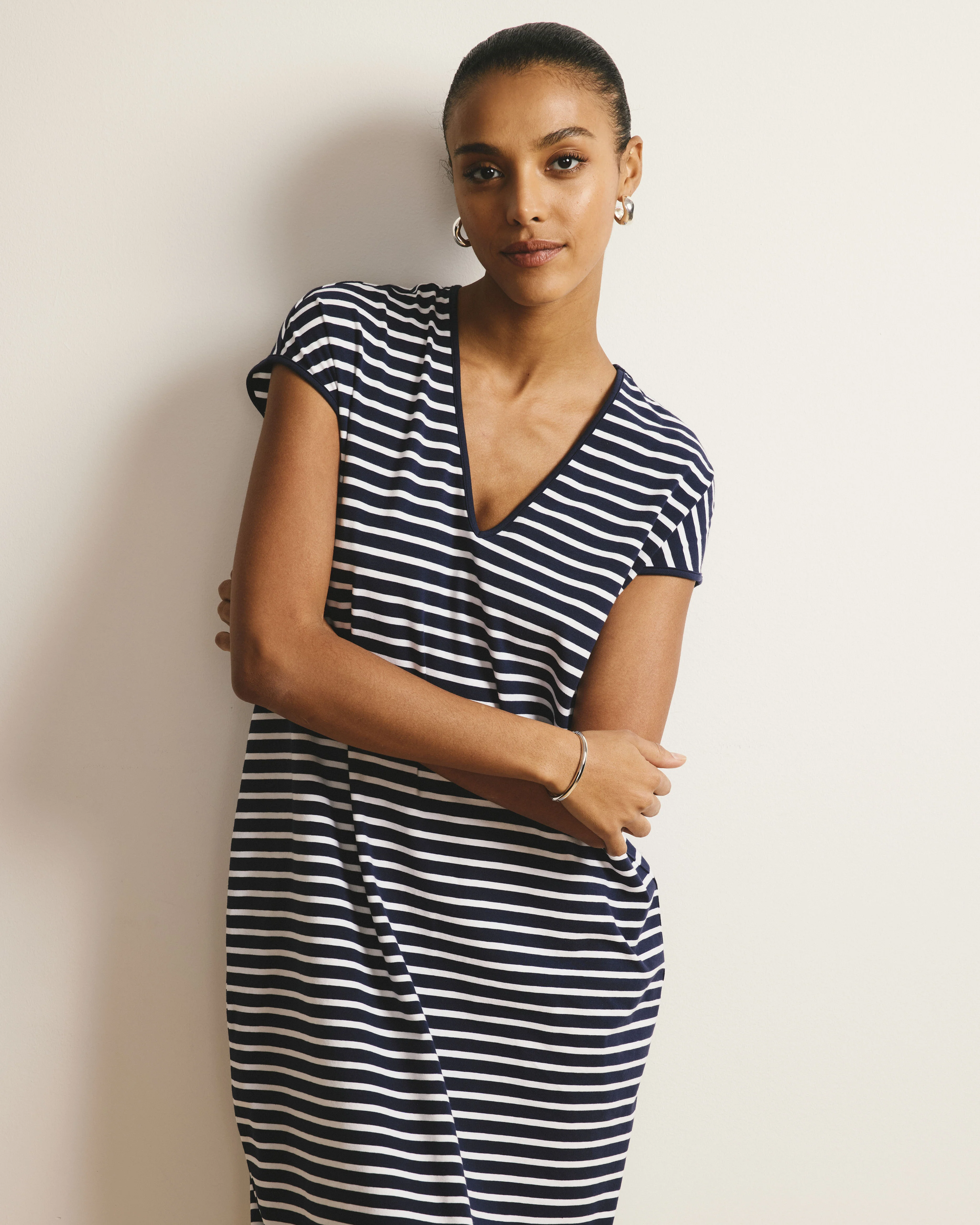 Iconic Geneva V-Neck Dress - Navy/White Stripe - Image 4