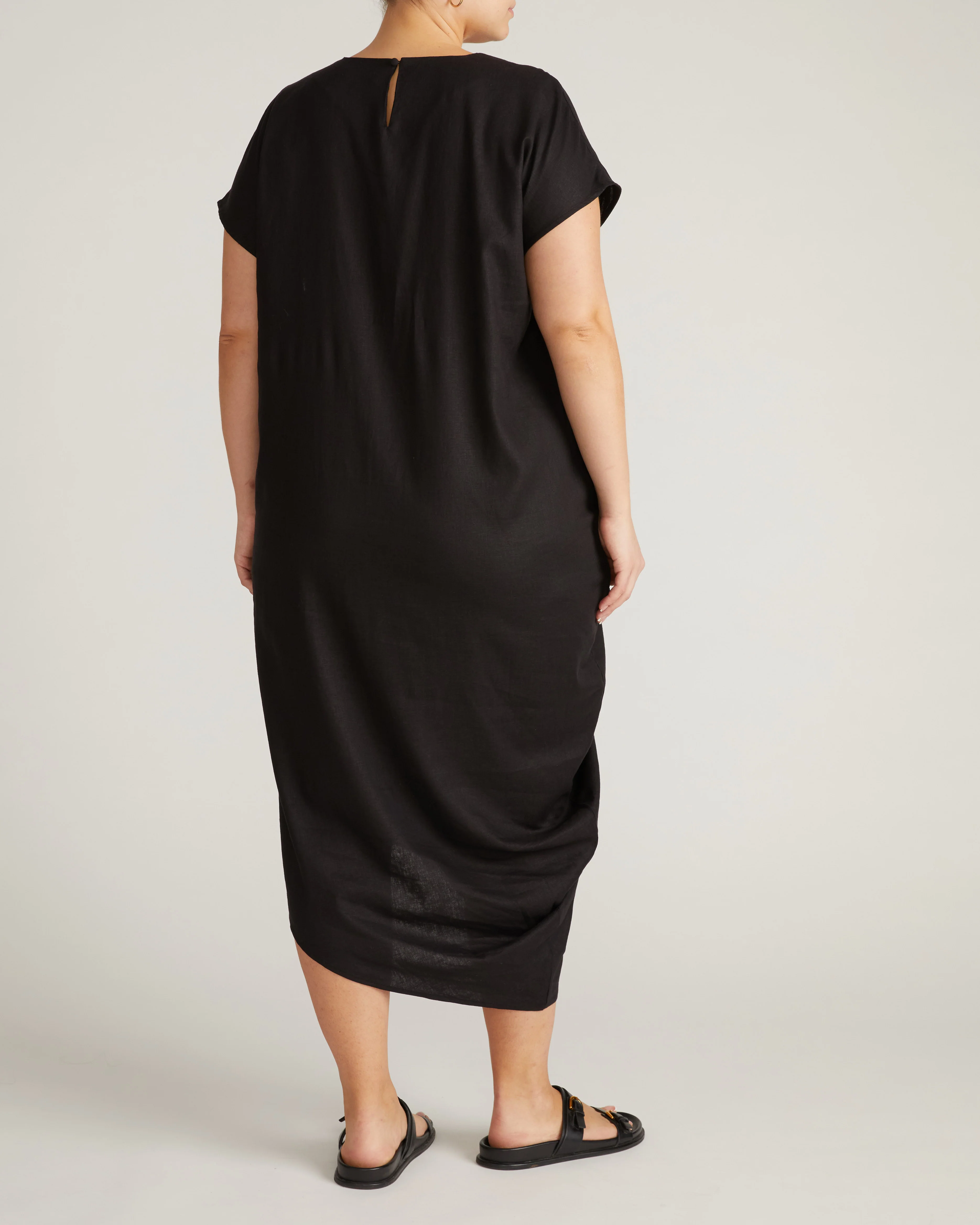 Iconic Stretch Linen Geneva Dress - Black - Image 7