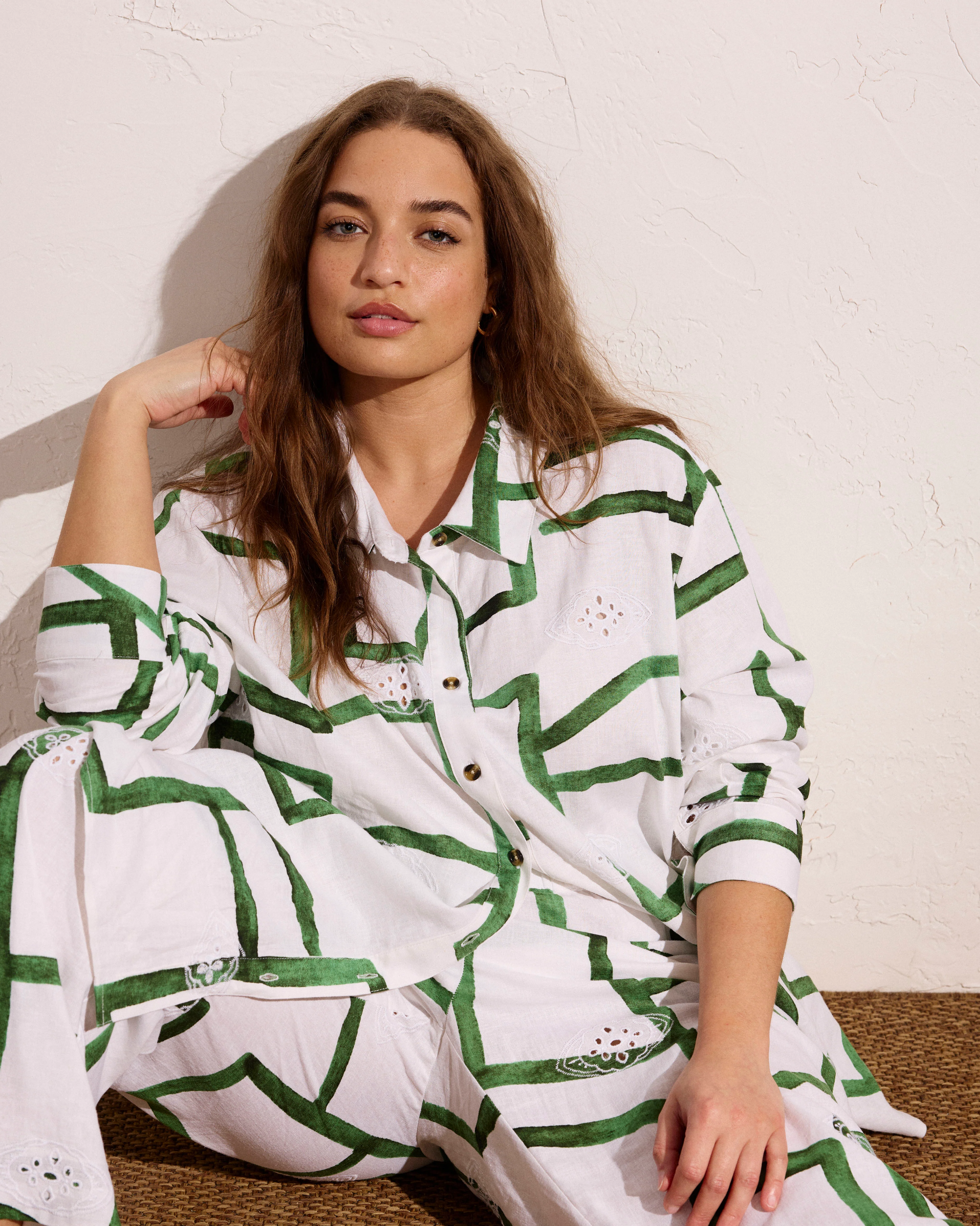 Iris Linen Easy Pull-On Pants - Green Paint Print - Image 3