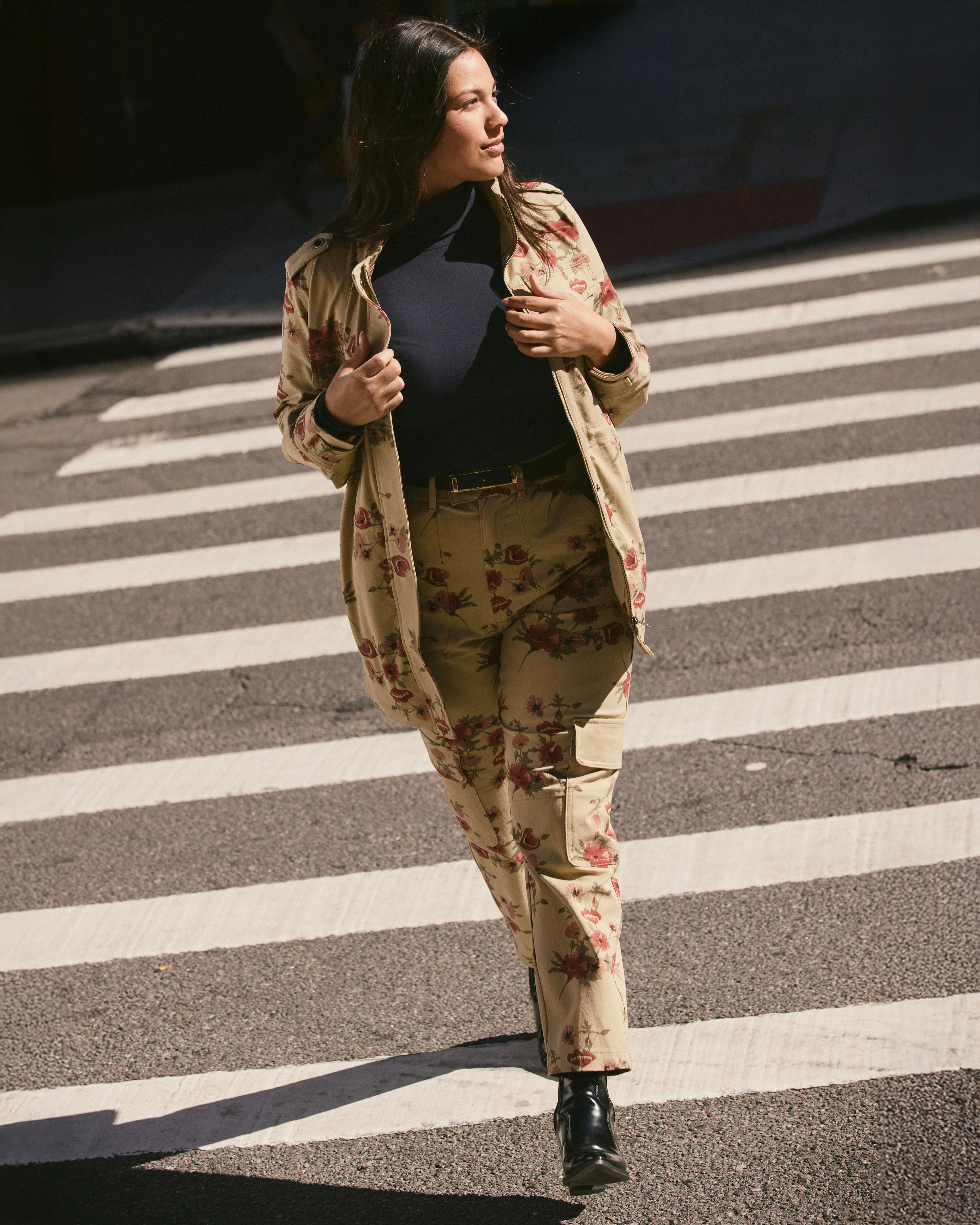 Karlee Stretch Cotton Twill Cargo Pants - Wild Flower Bouquet Print - Image 3