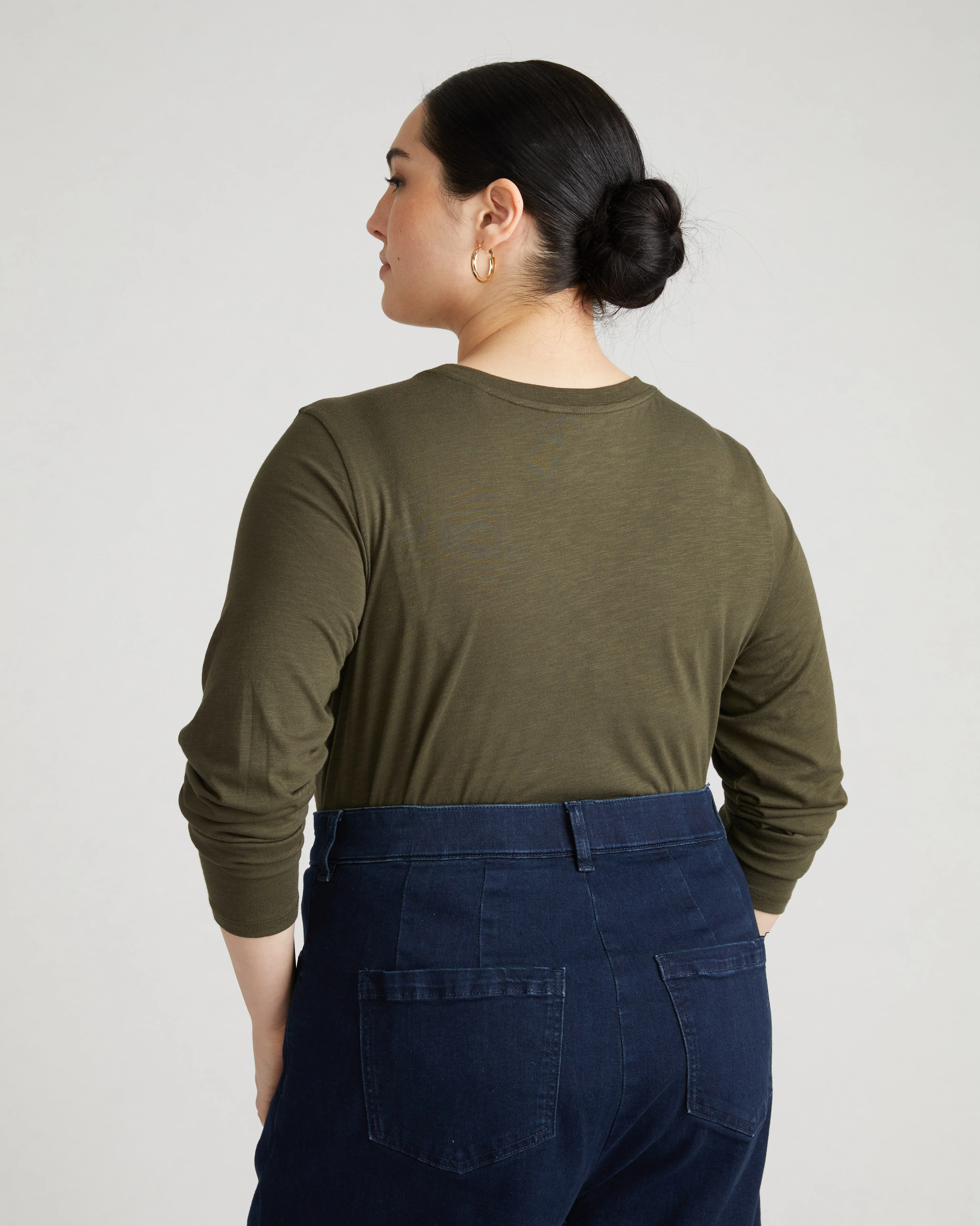 Light-As-Air Long Sleeve Crew Neck Tee - Nori - Image 4