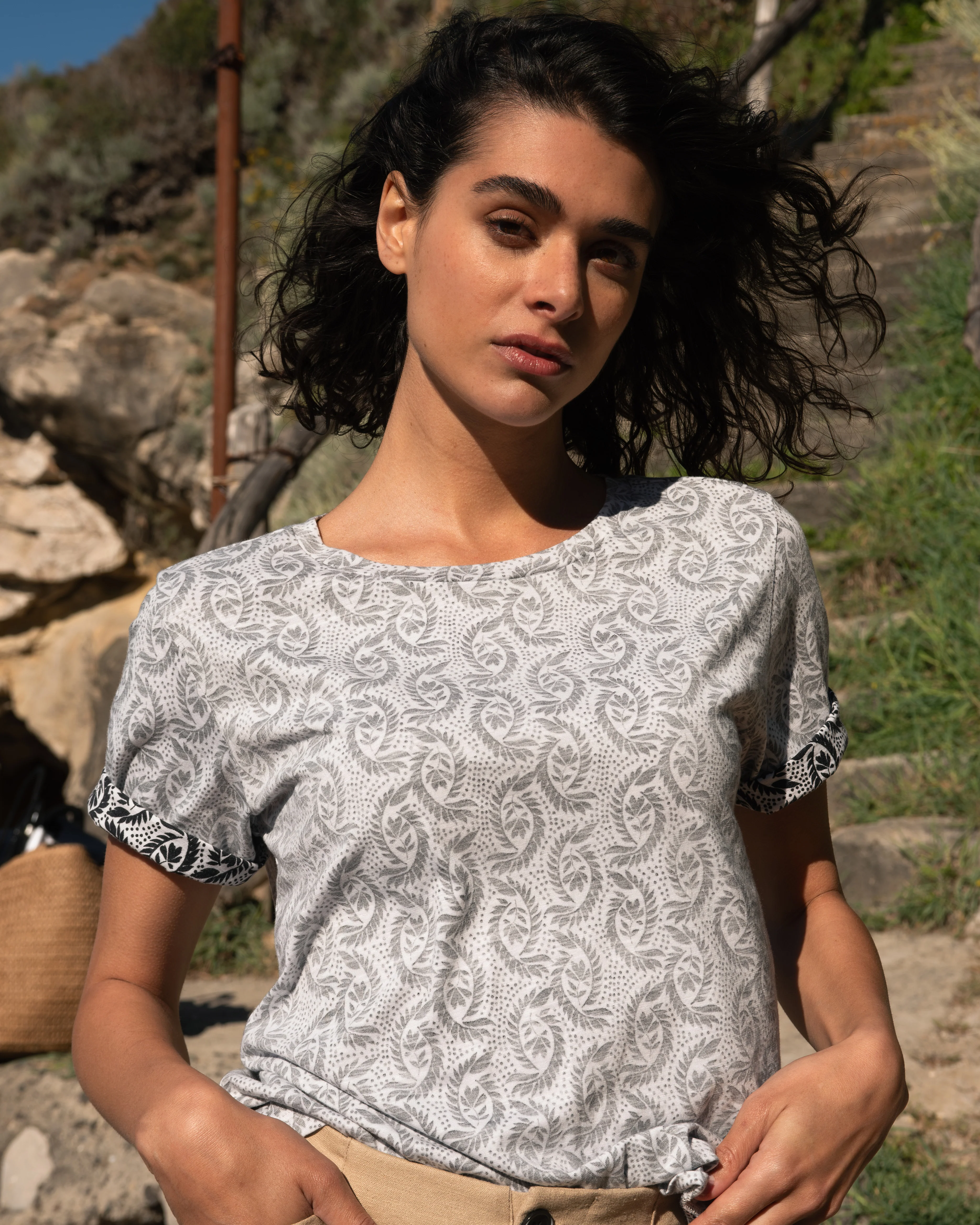 Light-As-Air Tee Rex - Faded Print - Image 5