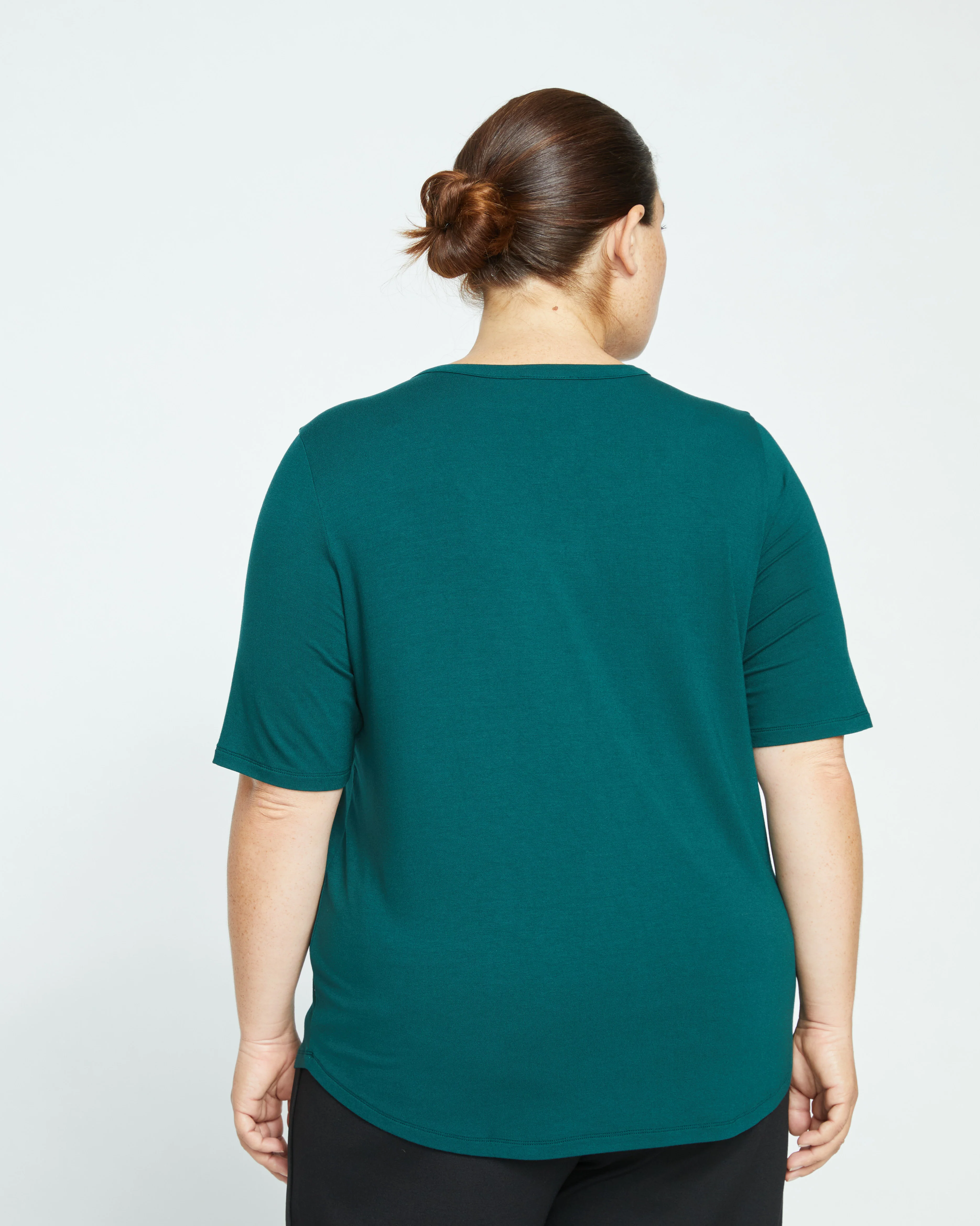 Lily Liquid Jersey V-Neck Stovepipe Tee - Forest Green - Image 4