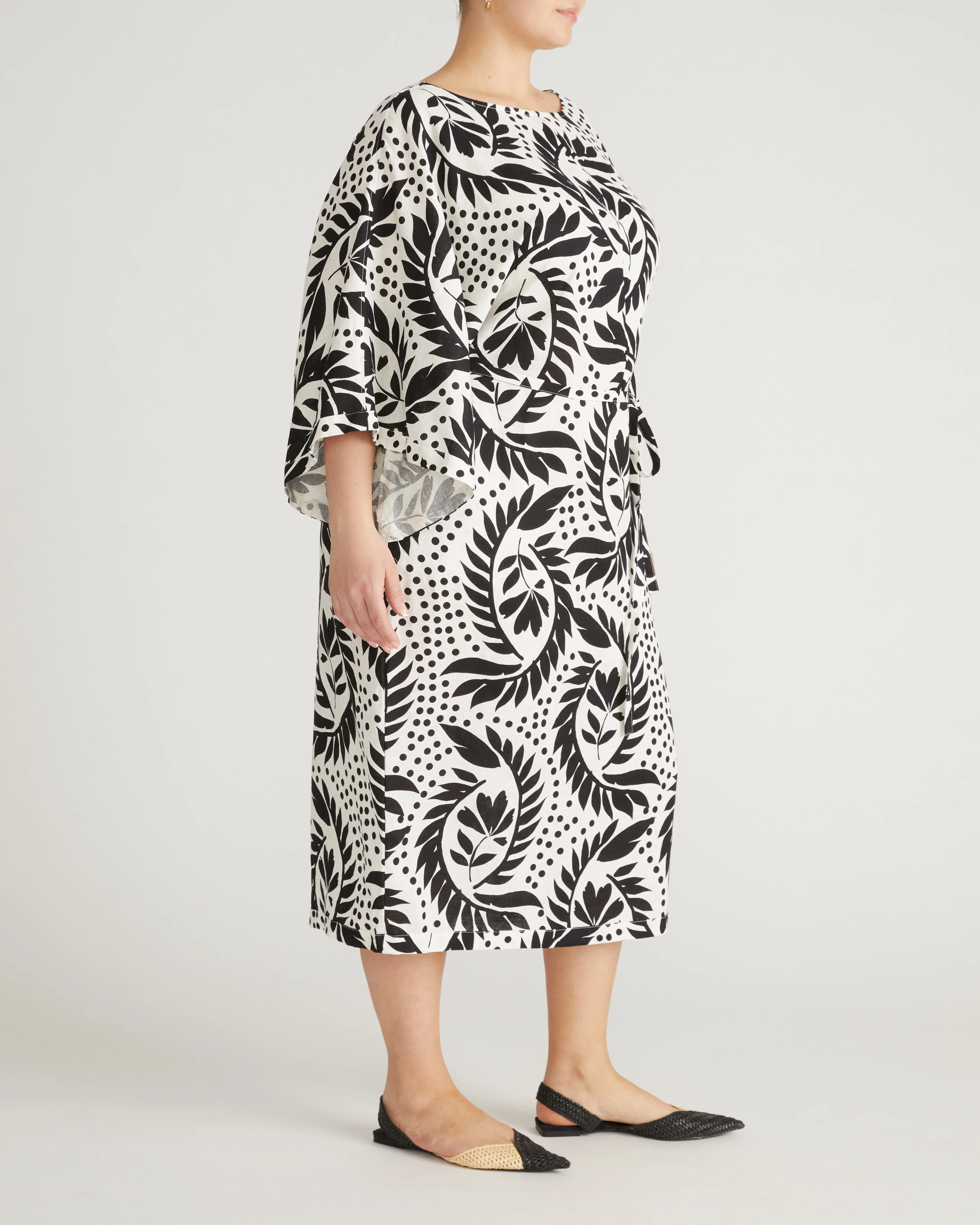 Lio Linen Dress - Vine Print - Image 6