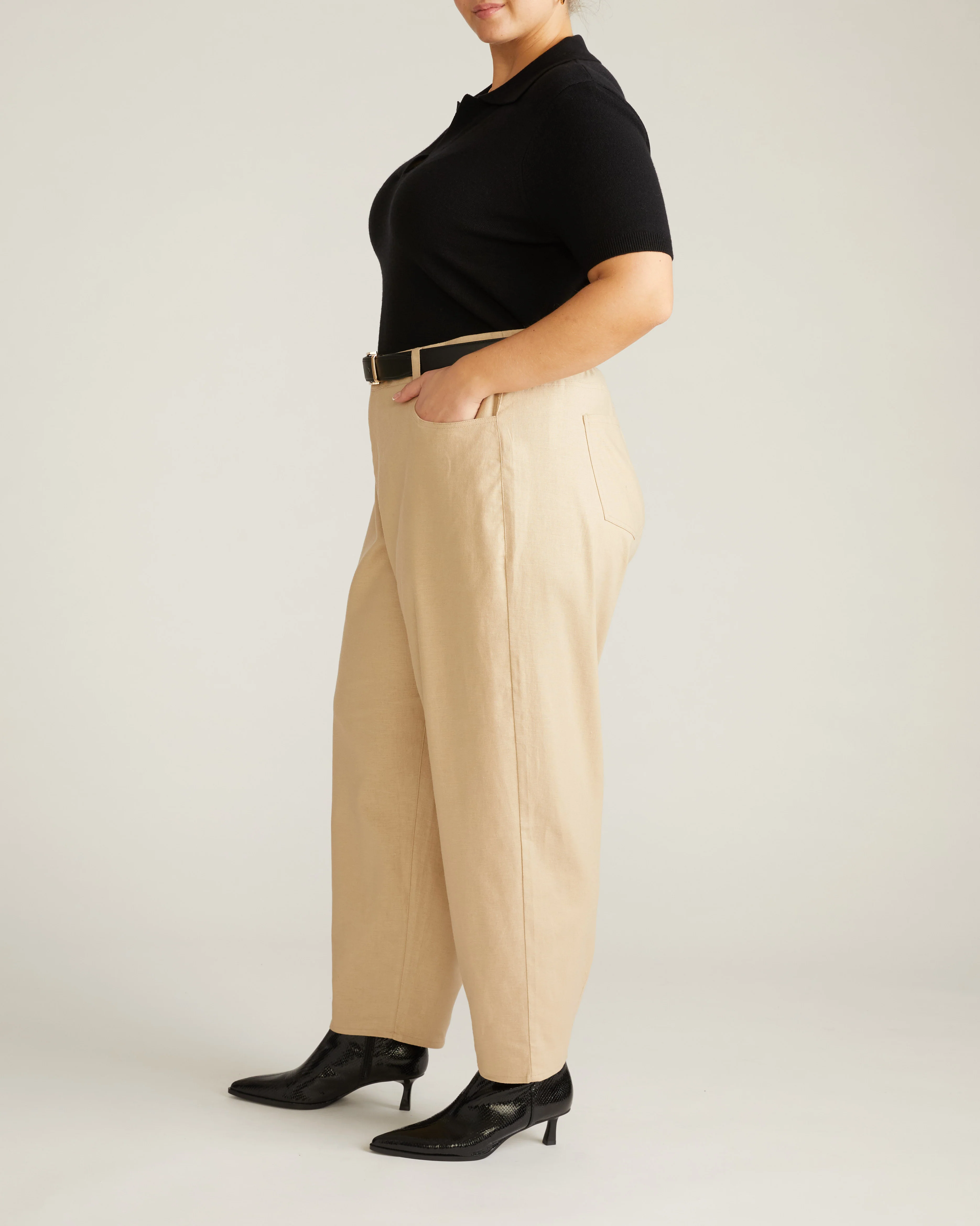 Lou Barrel Leg Linen Pants - Danish Coffee - Image 4