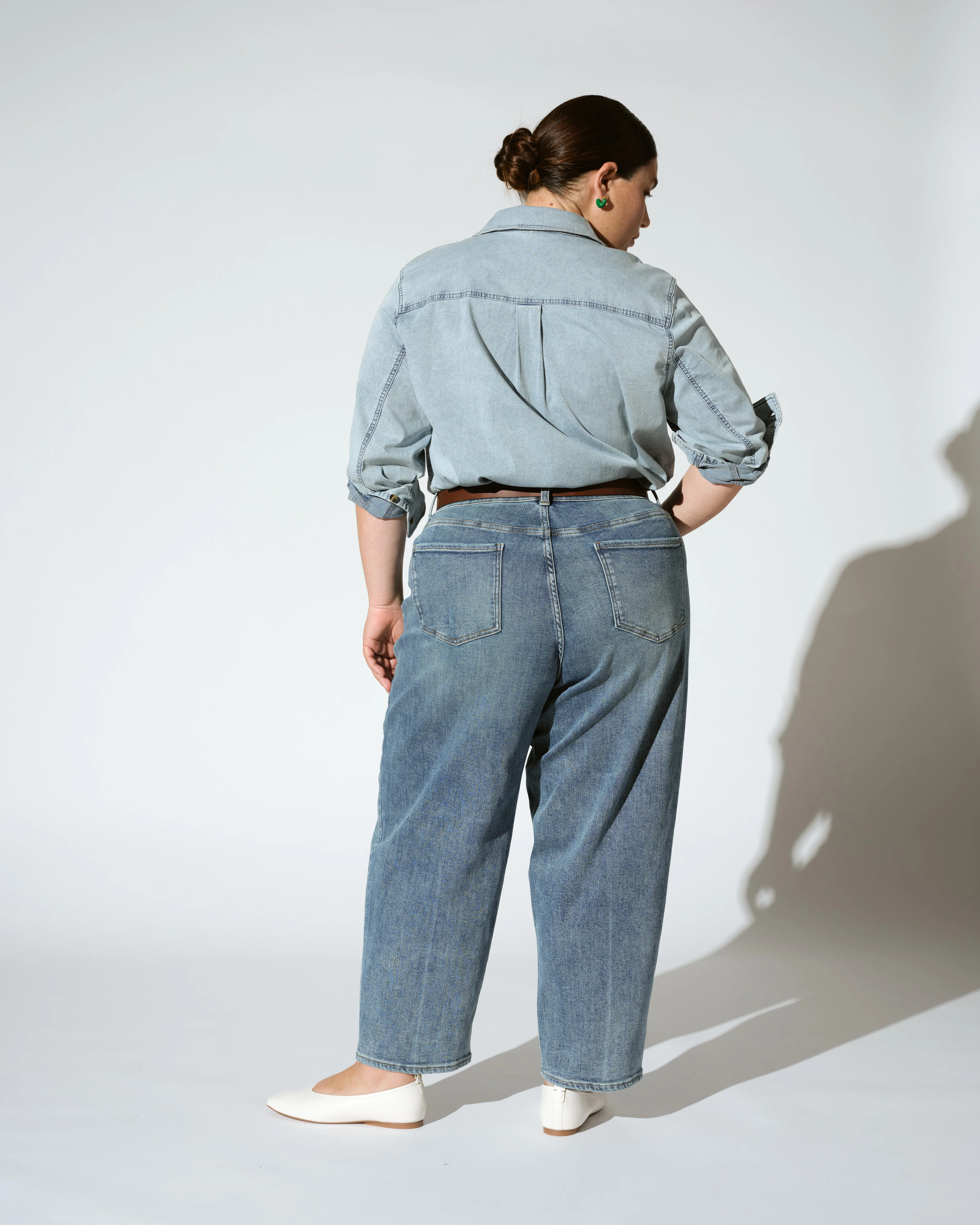 Lou High Rise Barrel Leg Jeans - Rizzo Blue - Image 3