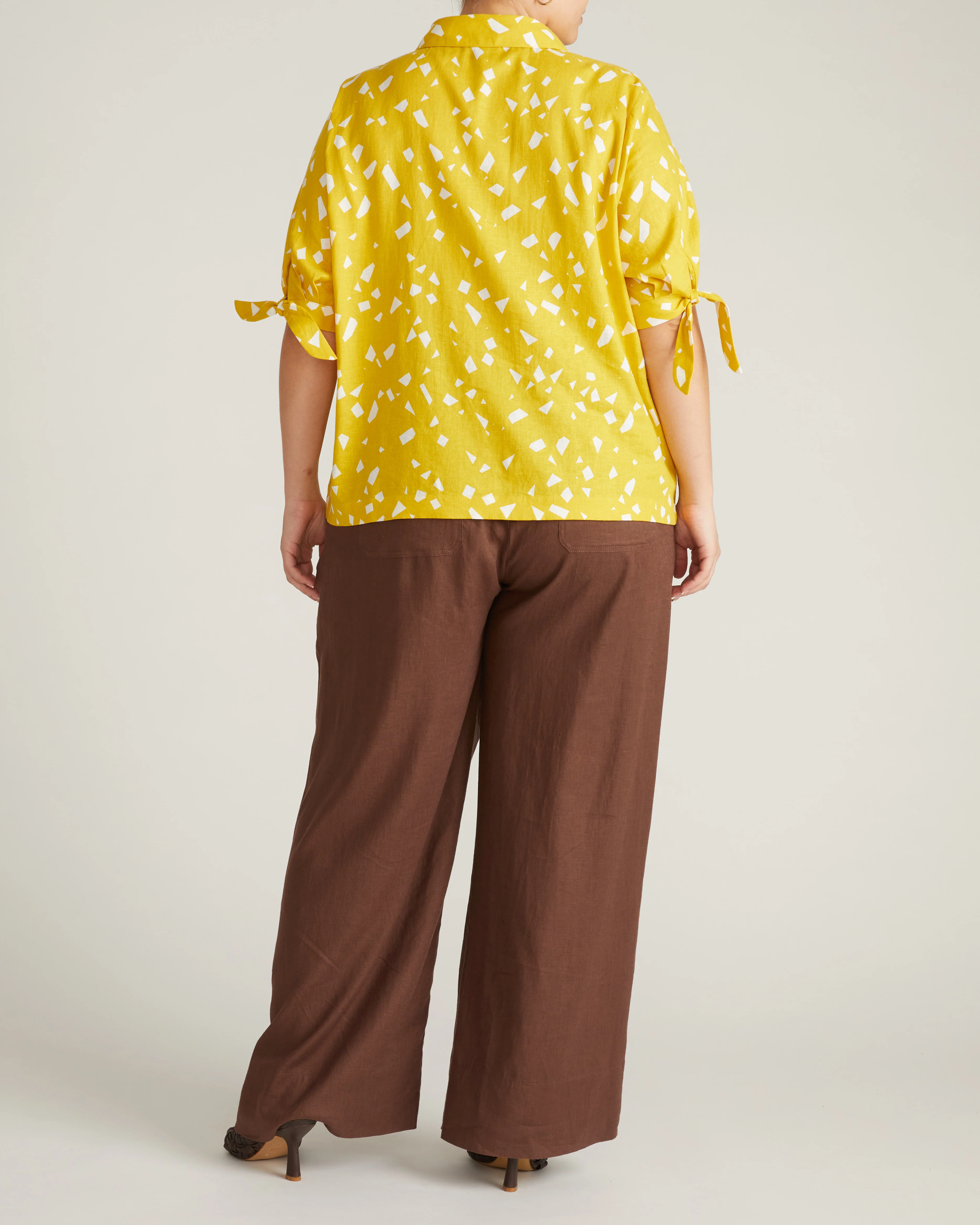 Luisa Short Sleeve Linen Shirt - Yellow Confetti Print - Image 8