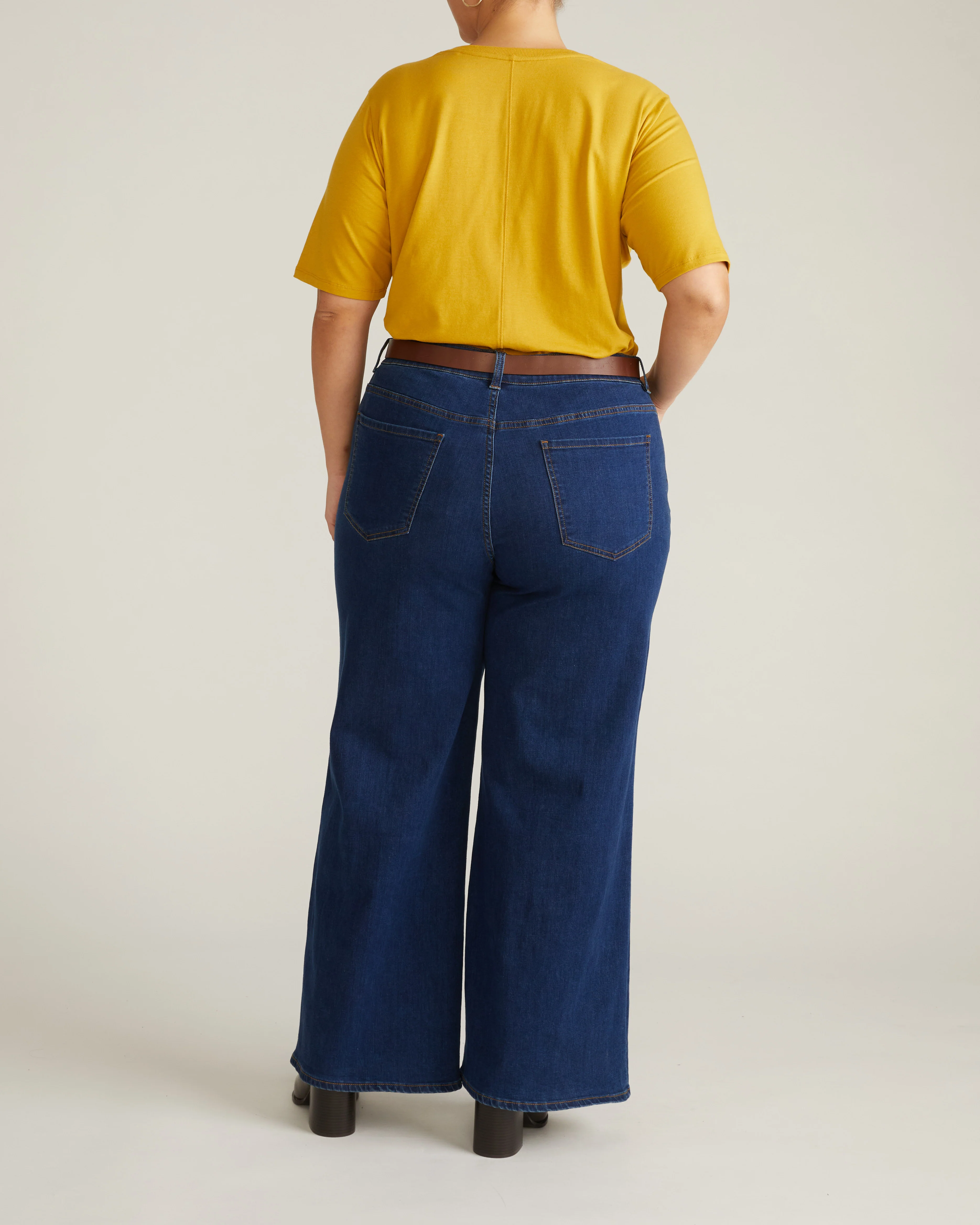 Maia Stovepipe Sleeve V Neck Tee - Yellow Ochre - Image 5