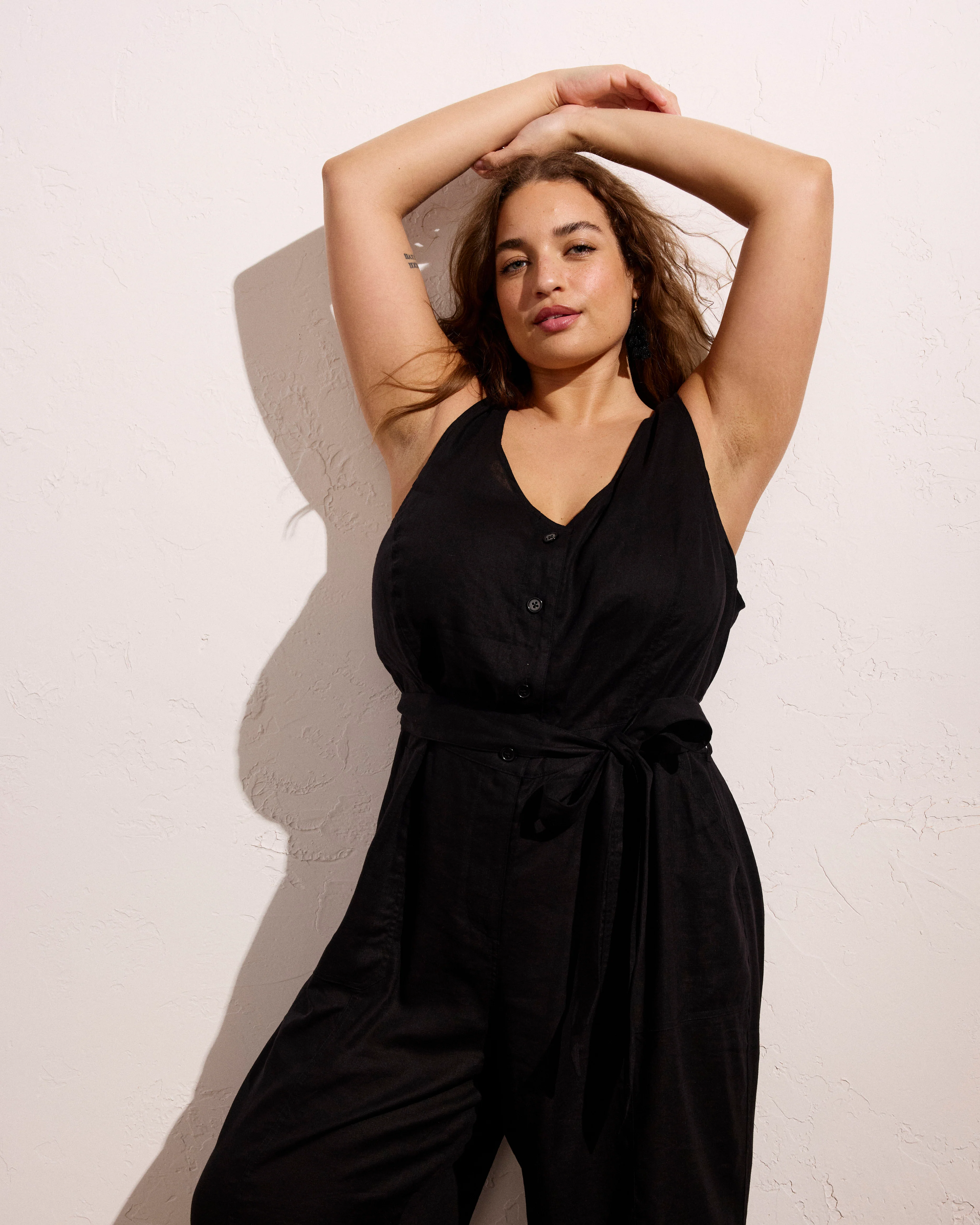 Matilda Linen Jumpsuit - Black - Image 4