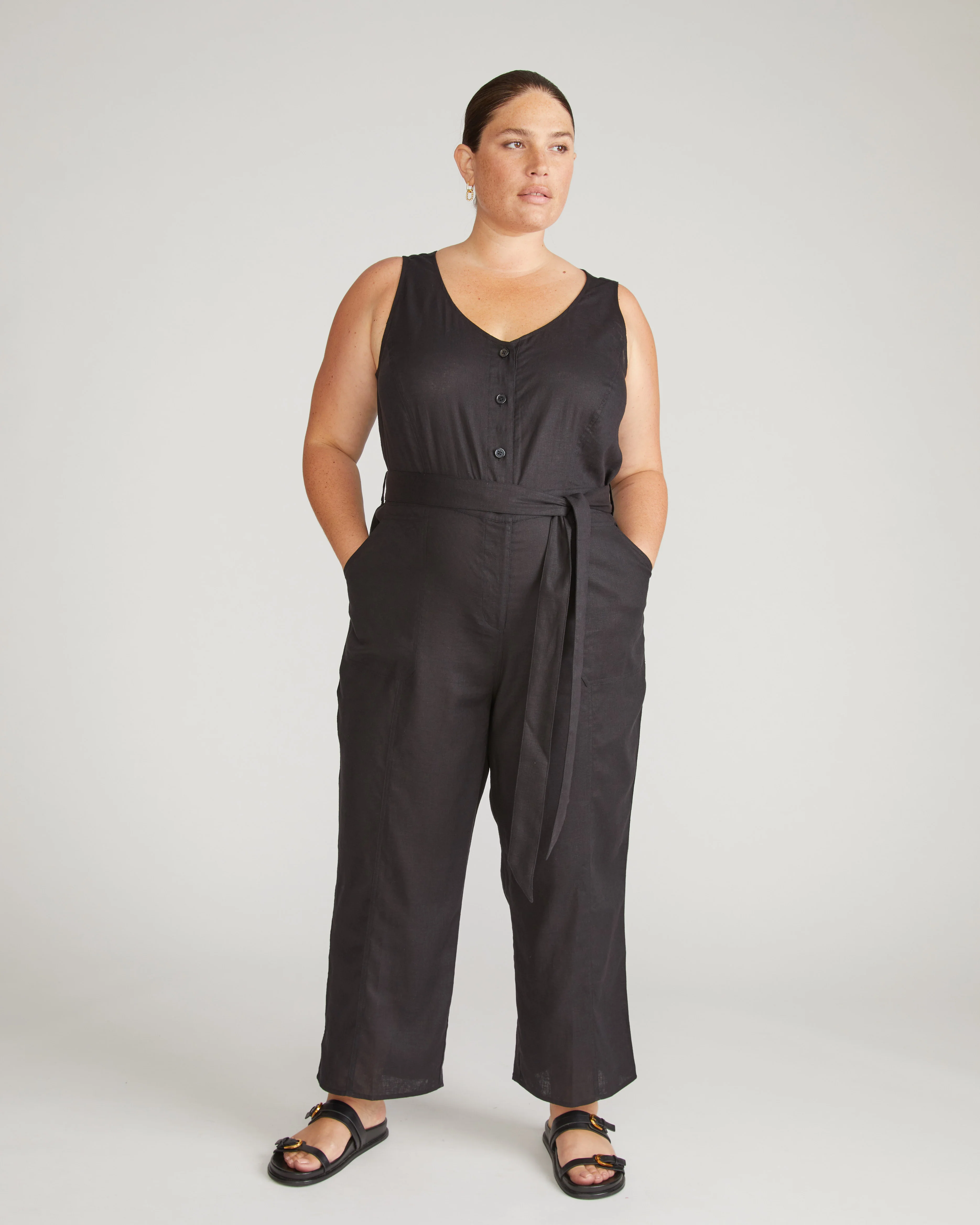 Matilda Linen Jumpsuit - Black - Image 6