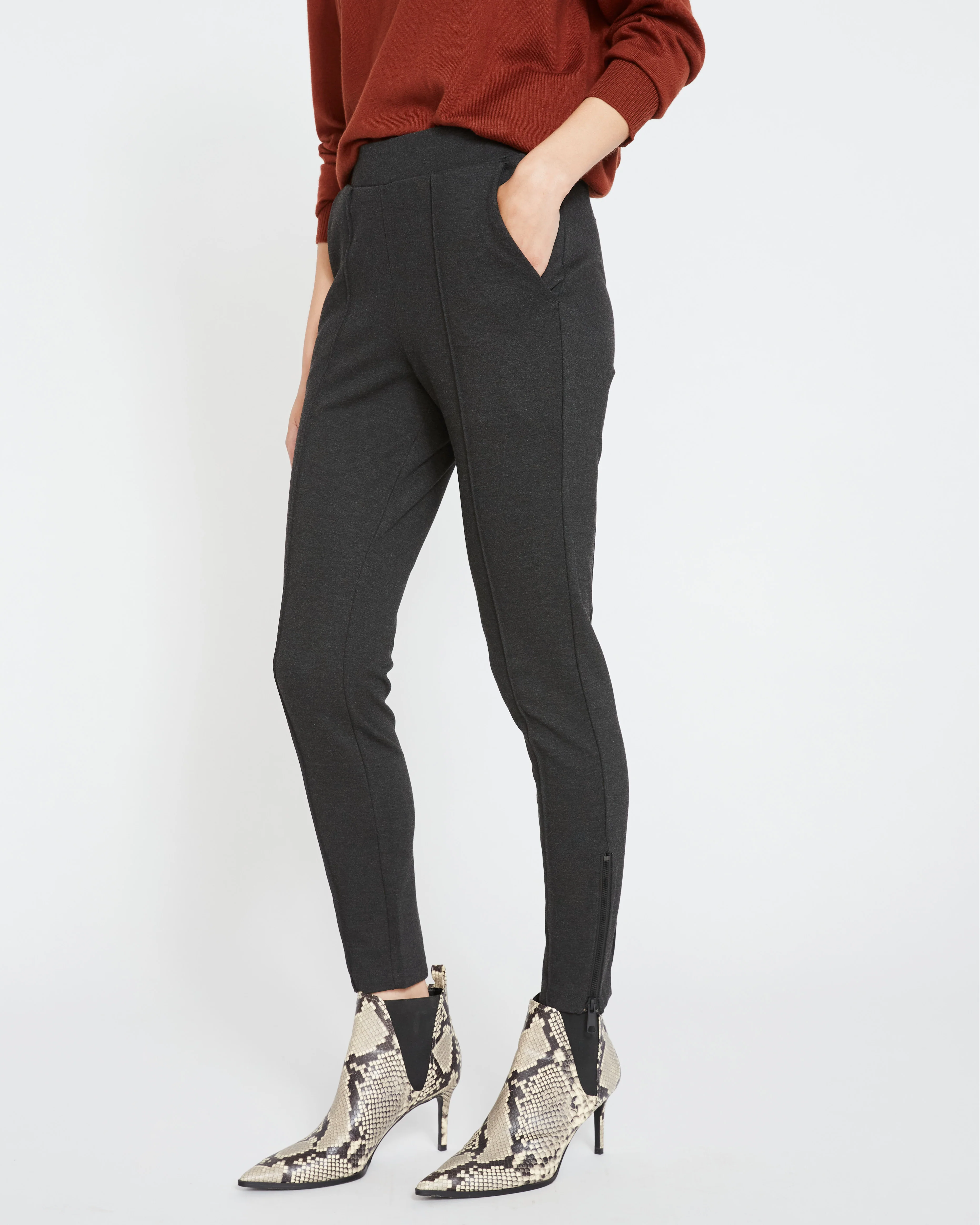 Moro Pintuck Pocket Ponte Pants - Charcoal - Image 2