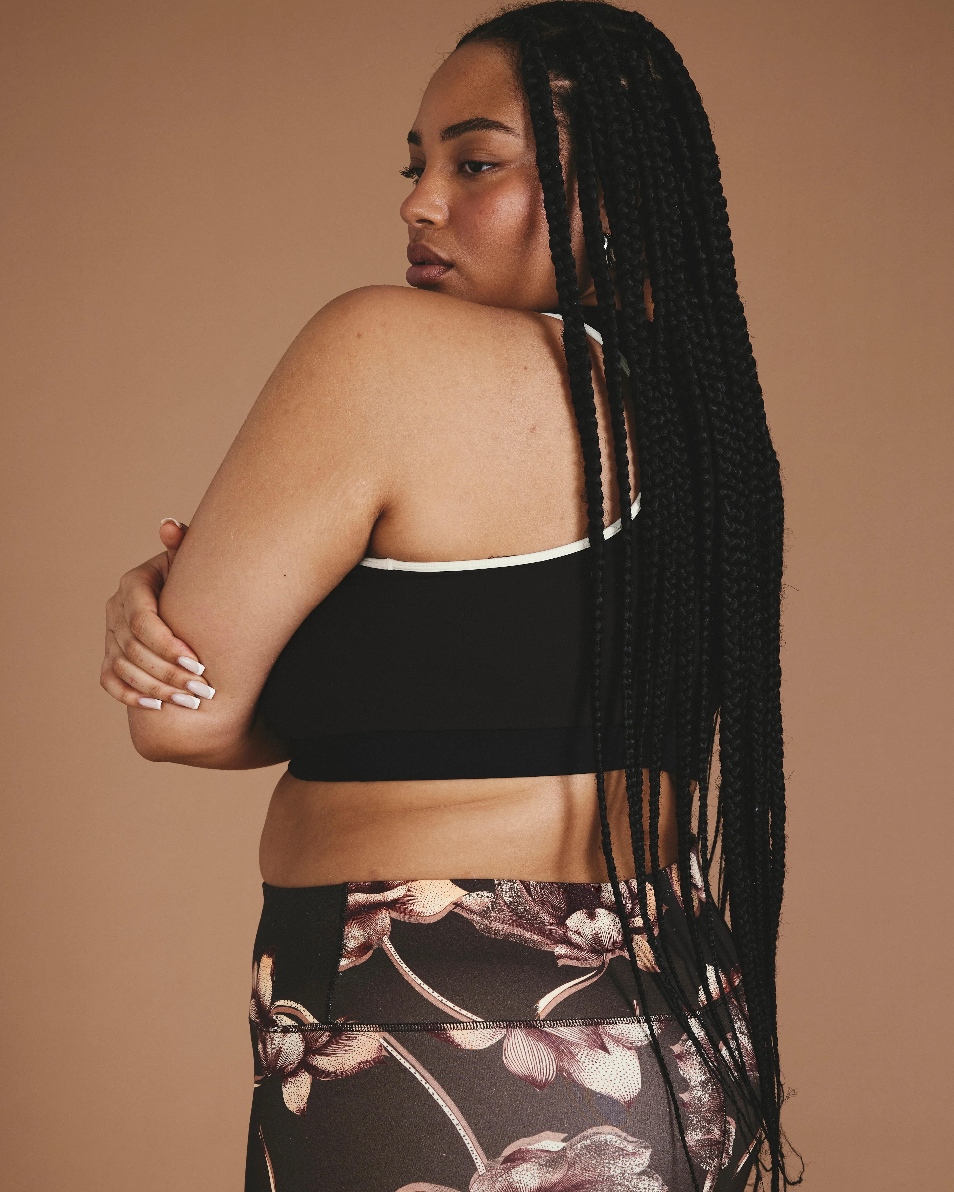 Next-to-Naked Racerback Sports Bra - Deep Brown/Dove Wing Trim - Image 5