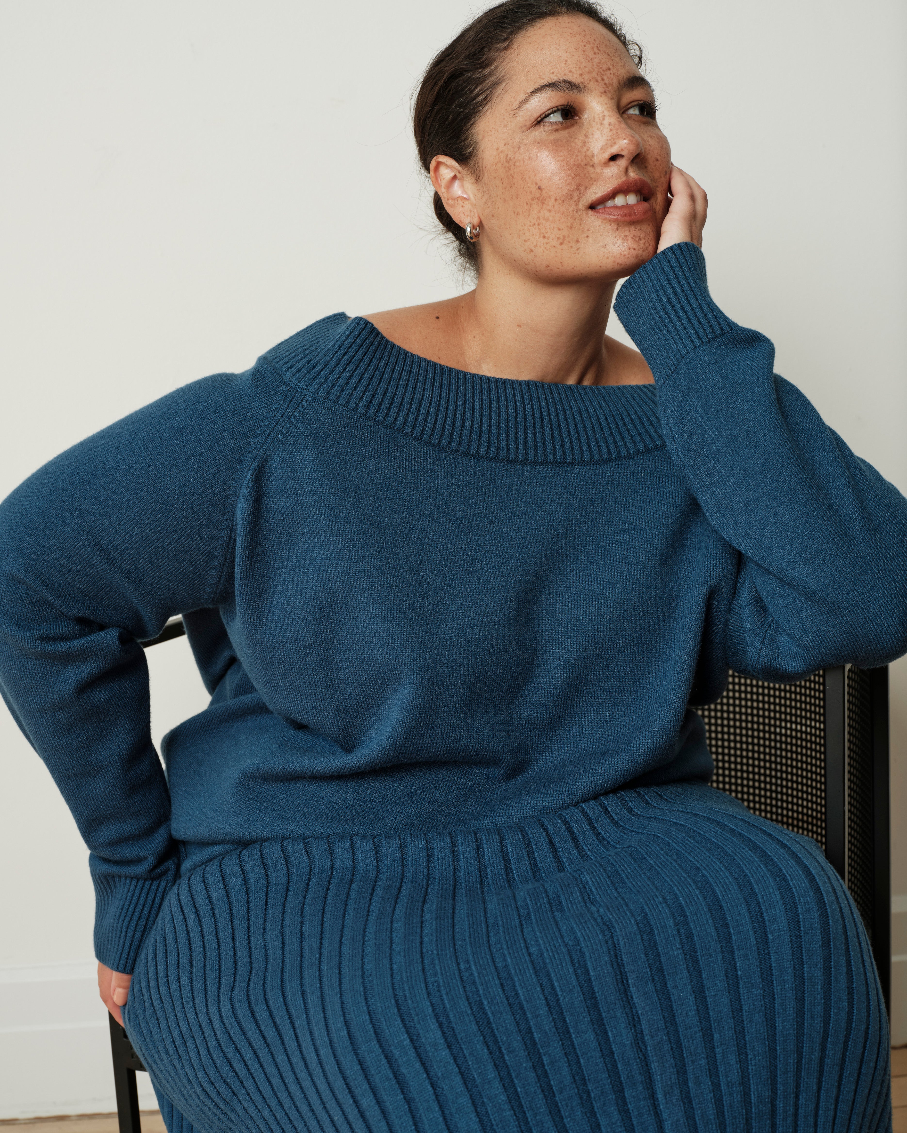 Noomi Cold Shoulder Sweater - Deep Teal - Image 4