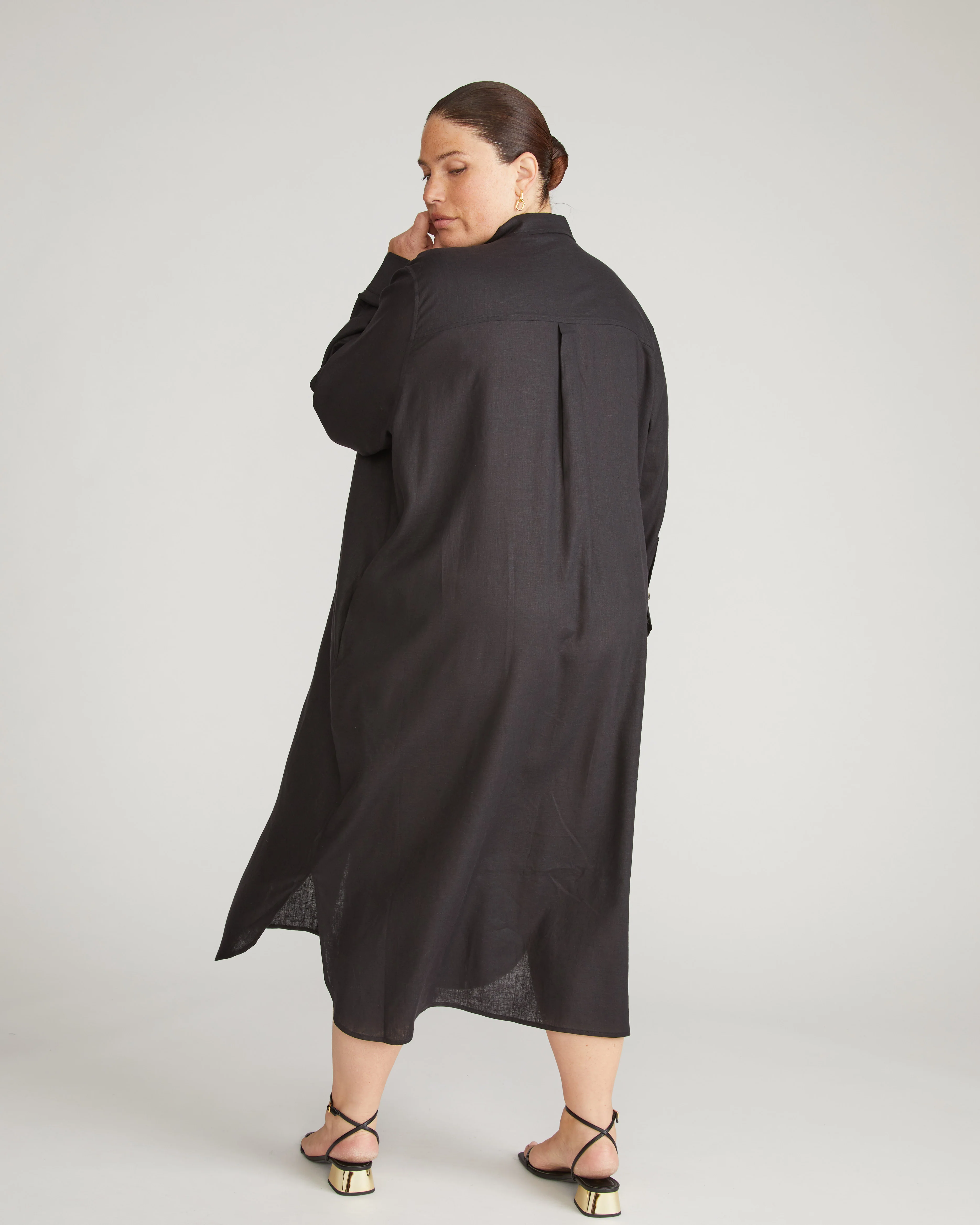 Odeon Linen Shirtdress - Black - Image 6