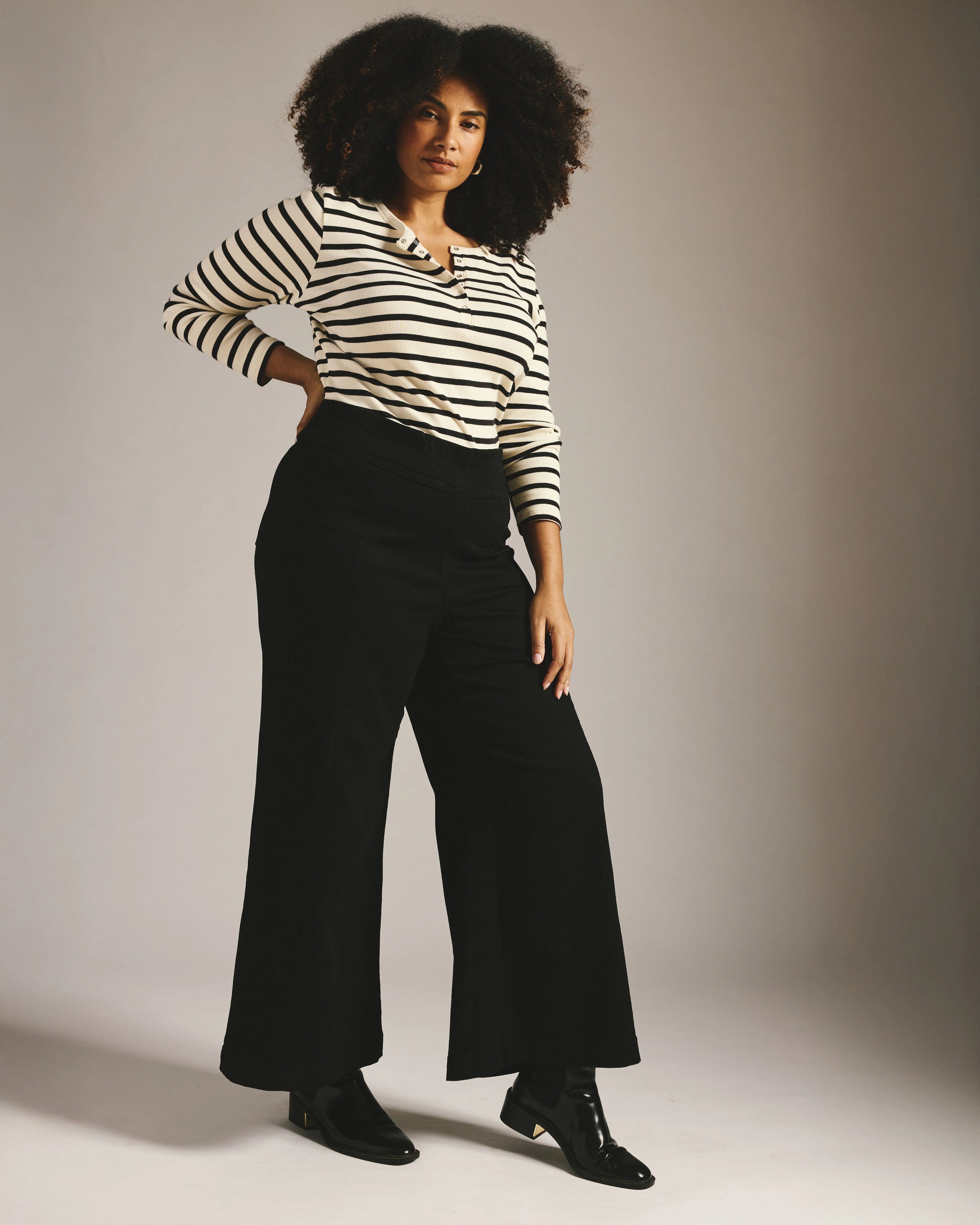 Olivia Pintuck Wide Leg Jeans - Jet Black - Image 5