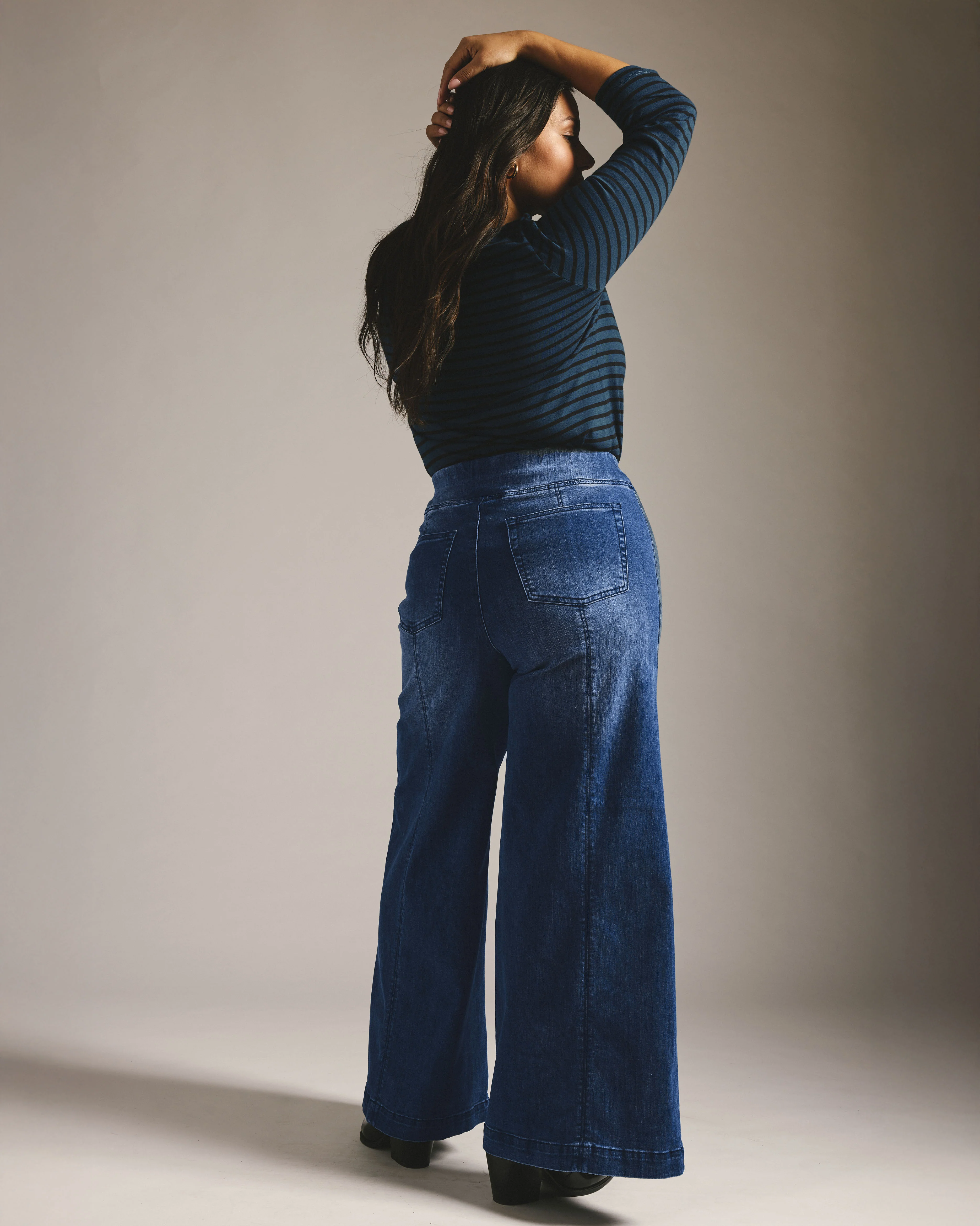 Olivia Pintuck Wide Leg Jeans - True Blue - Image 3