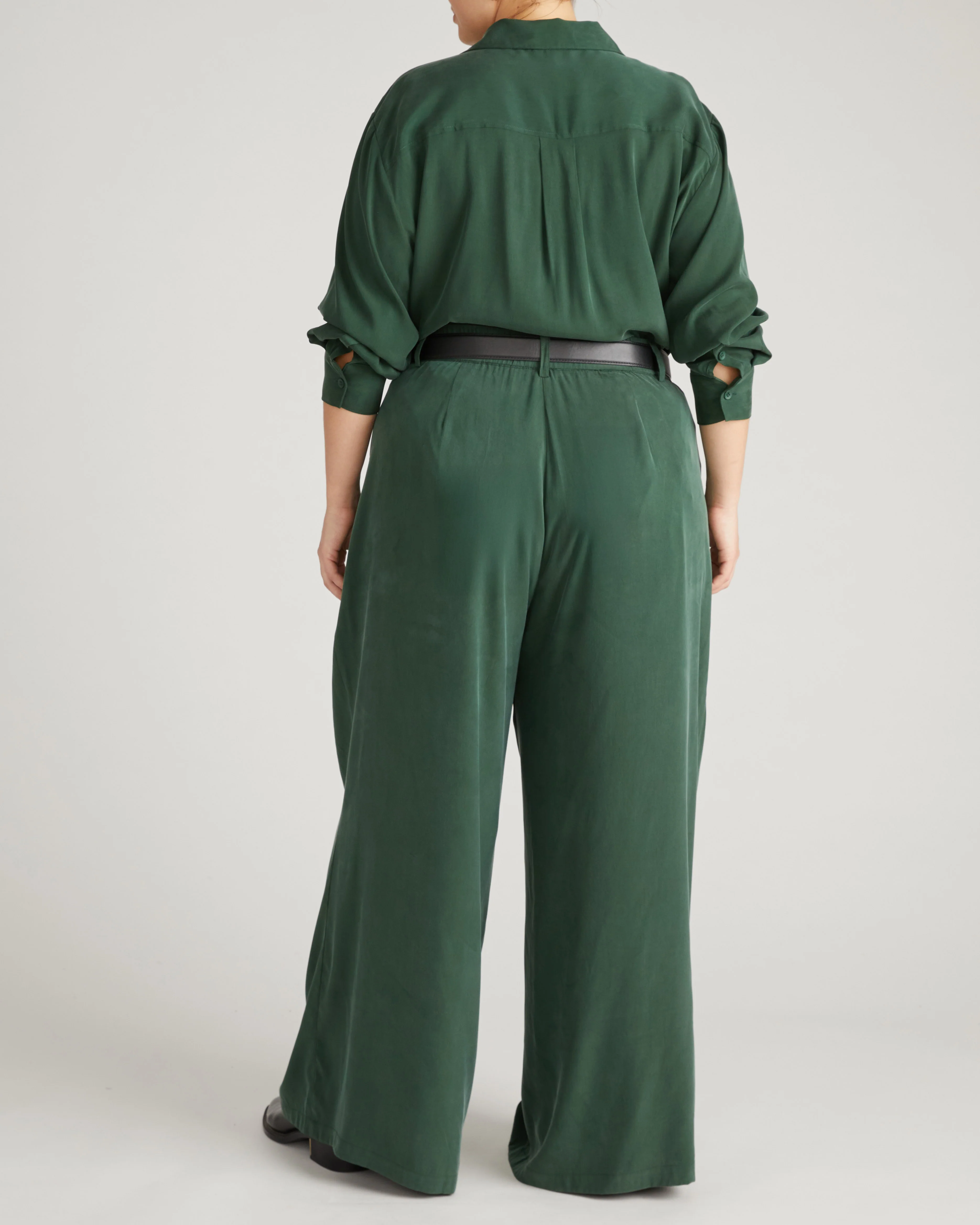 Palais Cooling Cupro Wide Leg Pant - Forest Green - Image 3