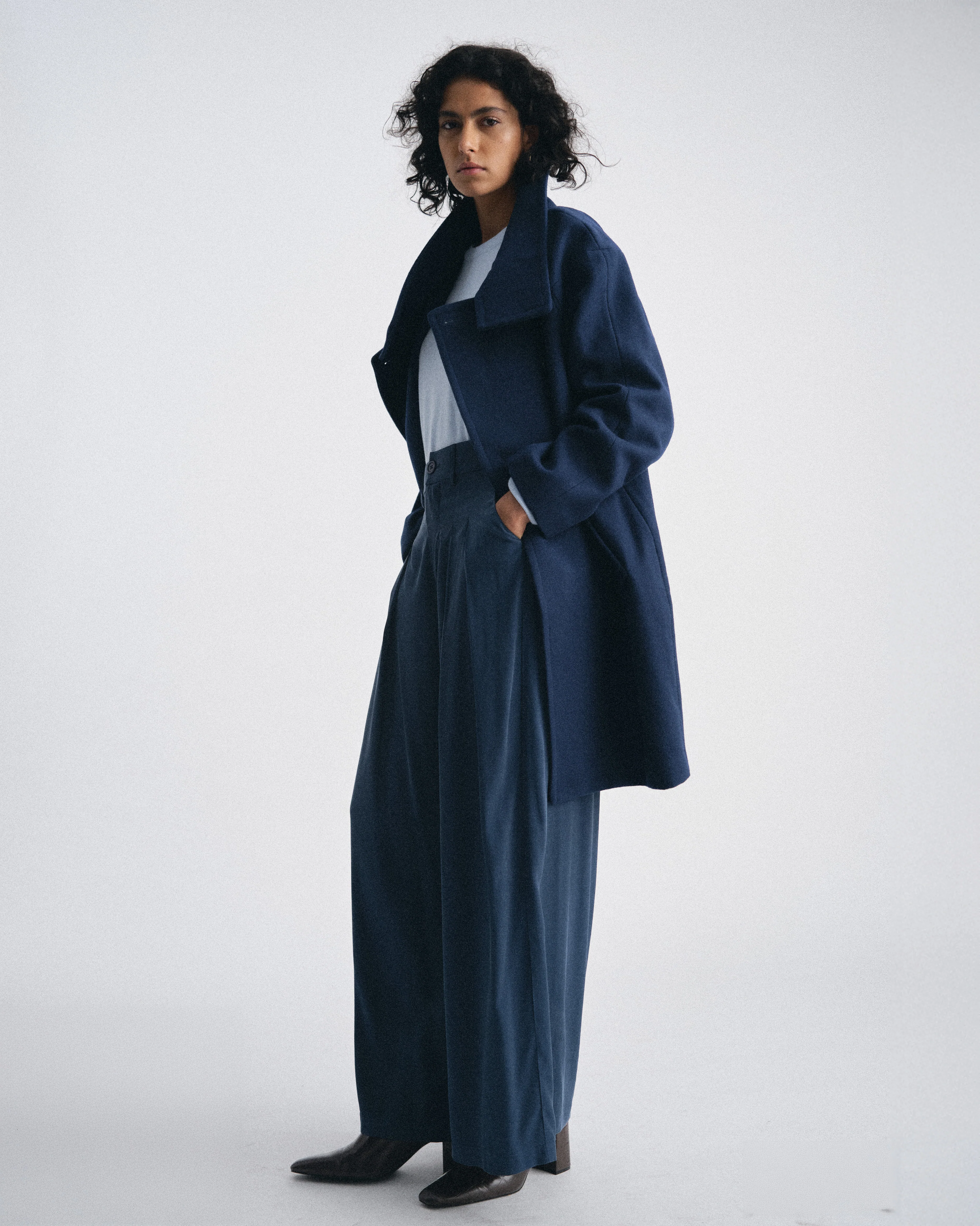 Palais Cooling Cupro Wide Leg Pant - Pageant Blue - Image 2