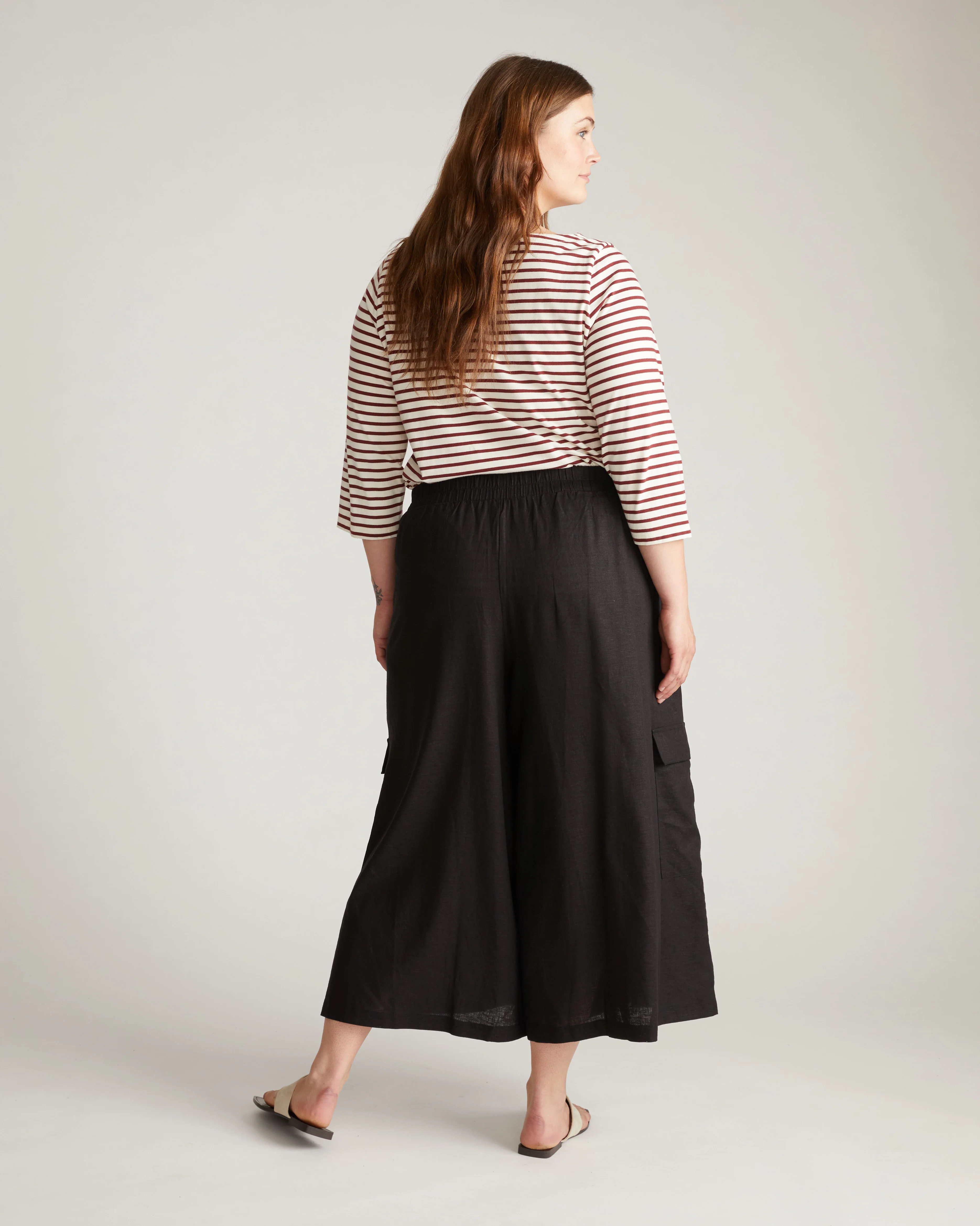 Palazzo Cargo Linen Pant - Black - Image 6