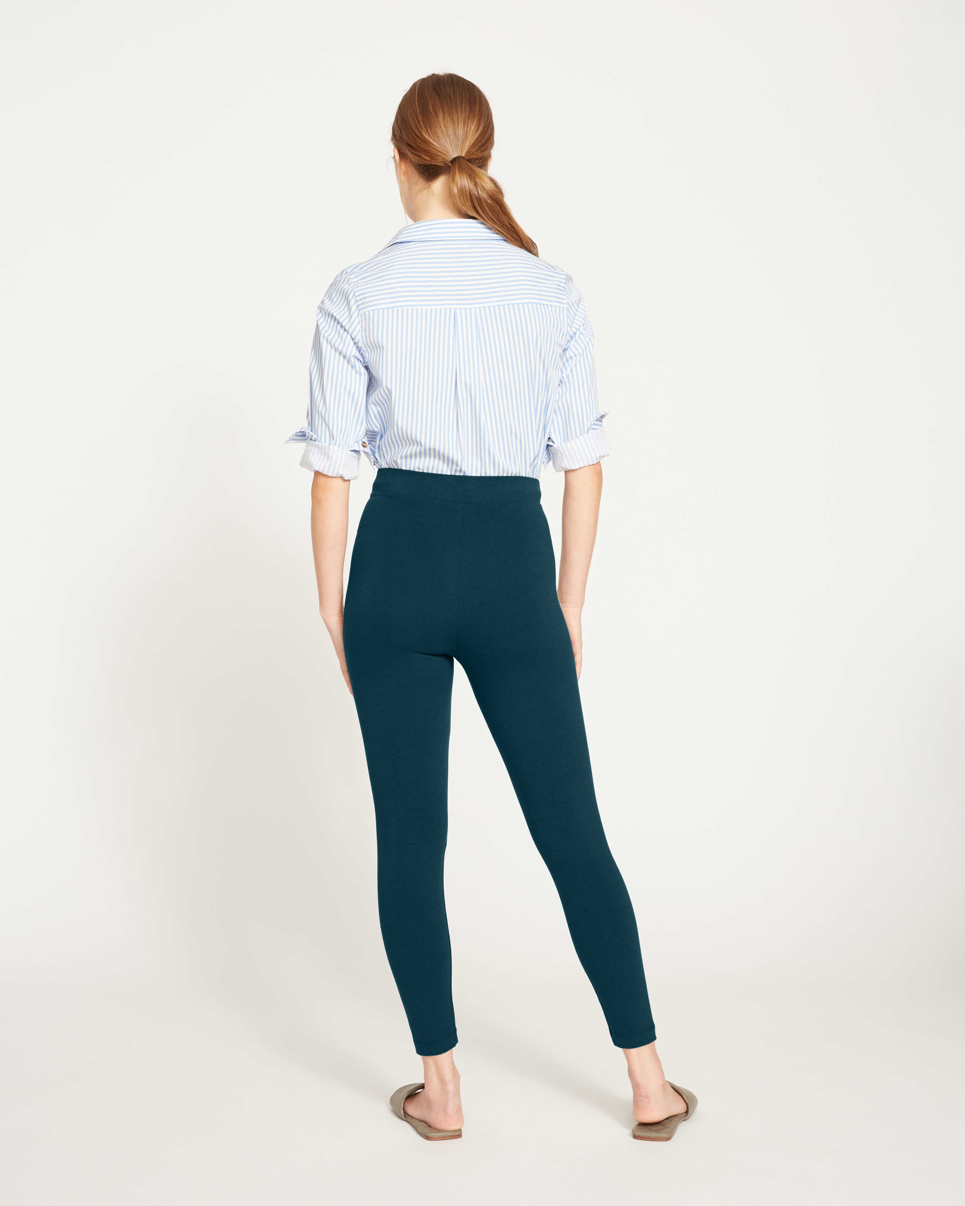 Roya Cropped Leggings 23 Inch - Deep Sea - Image 6